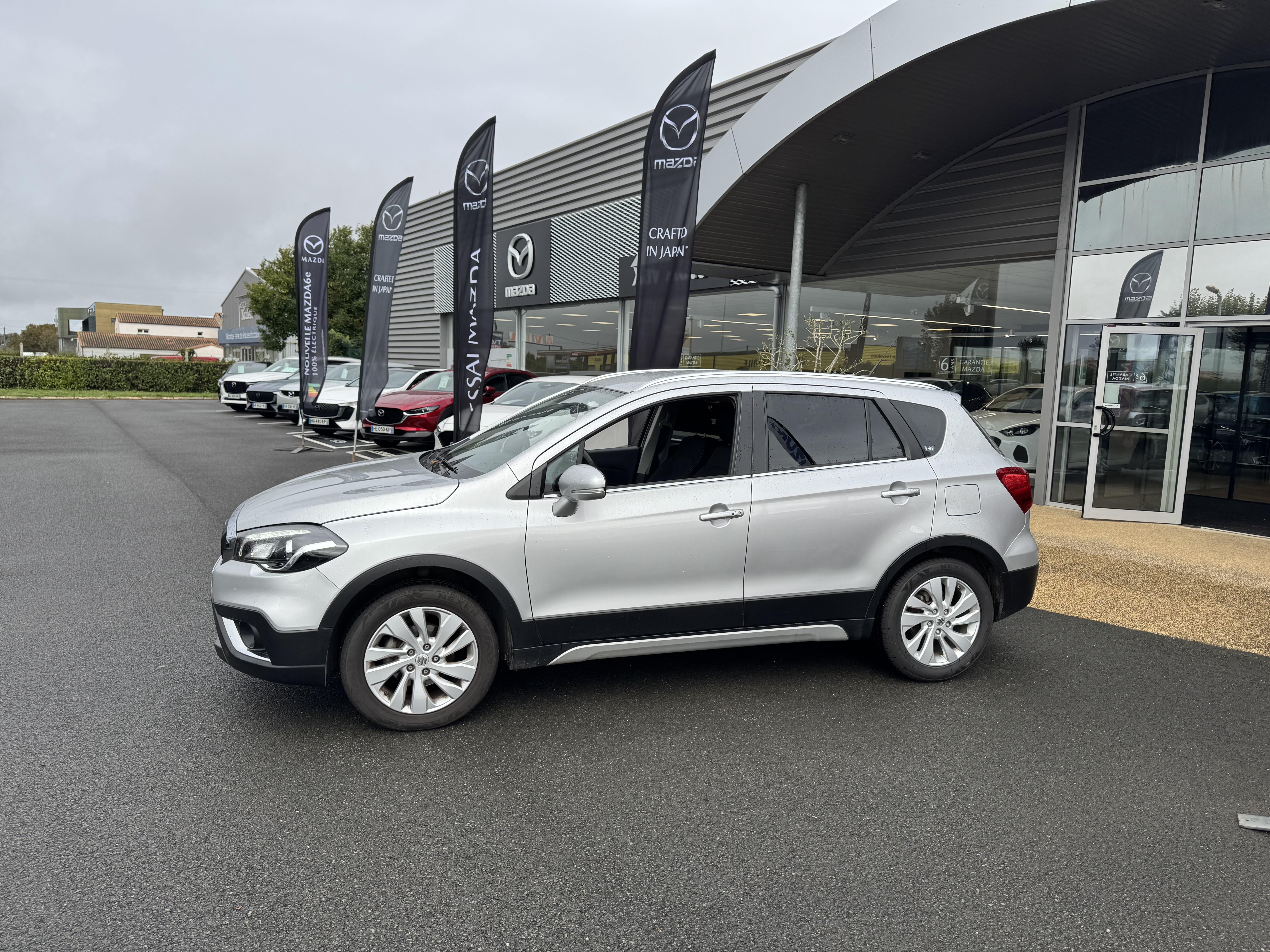 SUZUKI S-Cross 1.4 Boosterjet Hybrid Style - Véhicule Occasion - Océane Auto SUZUKI S-Cross 1.4 Boosterjet Hybrid Style - Véhicule Occasion Océane Auto