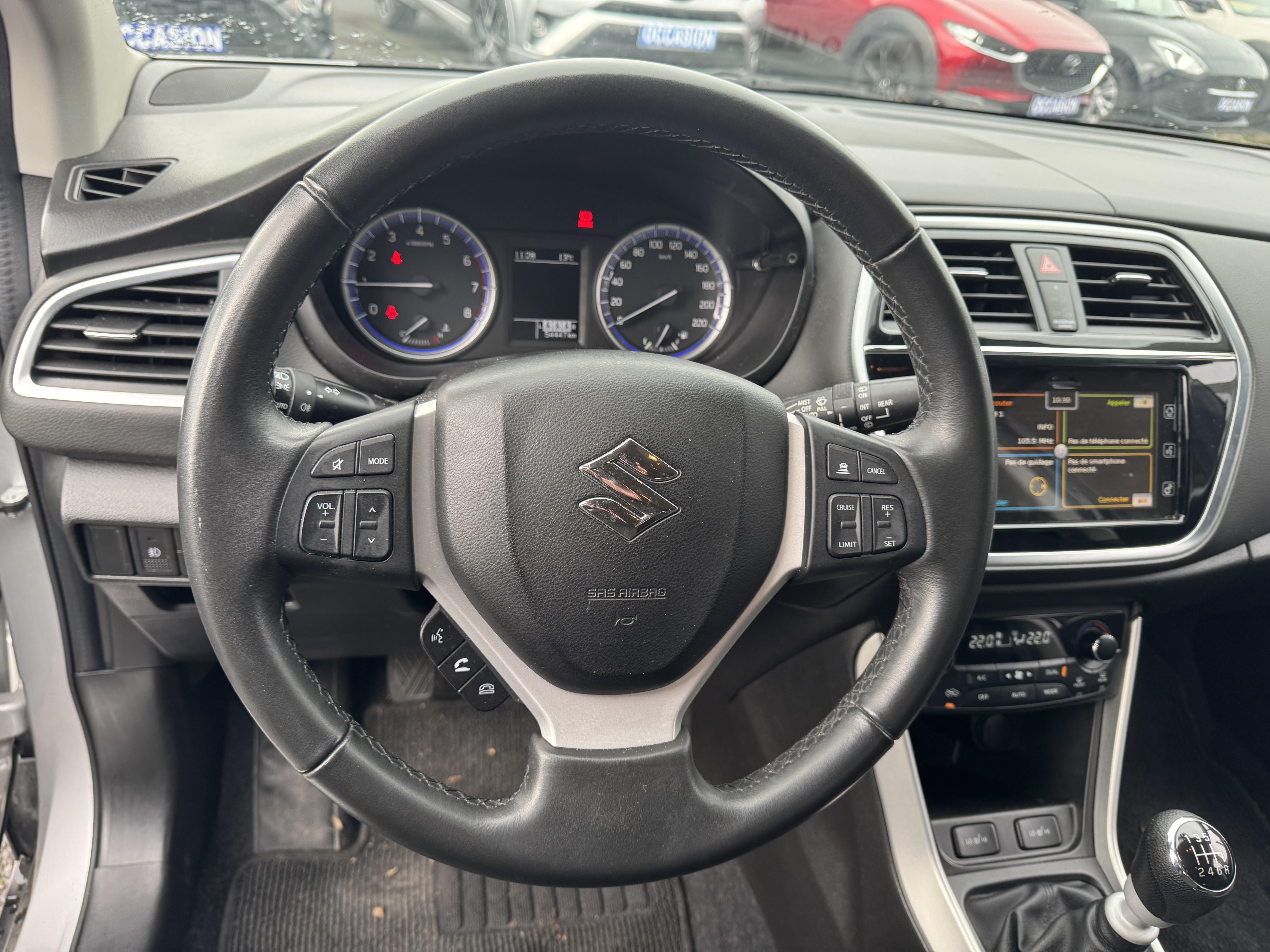 SUZUKI S-Cross 1.4 Boosterjet Hybrid Style - Véhicule Occasion - Océane Auto SUZUKI S-Cross 1.4 Boosterjet Hybrid Style - Véhicule Occasion Océane Auto