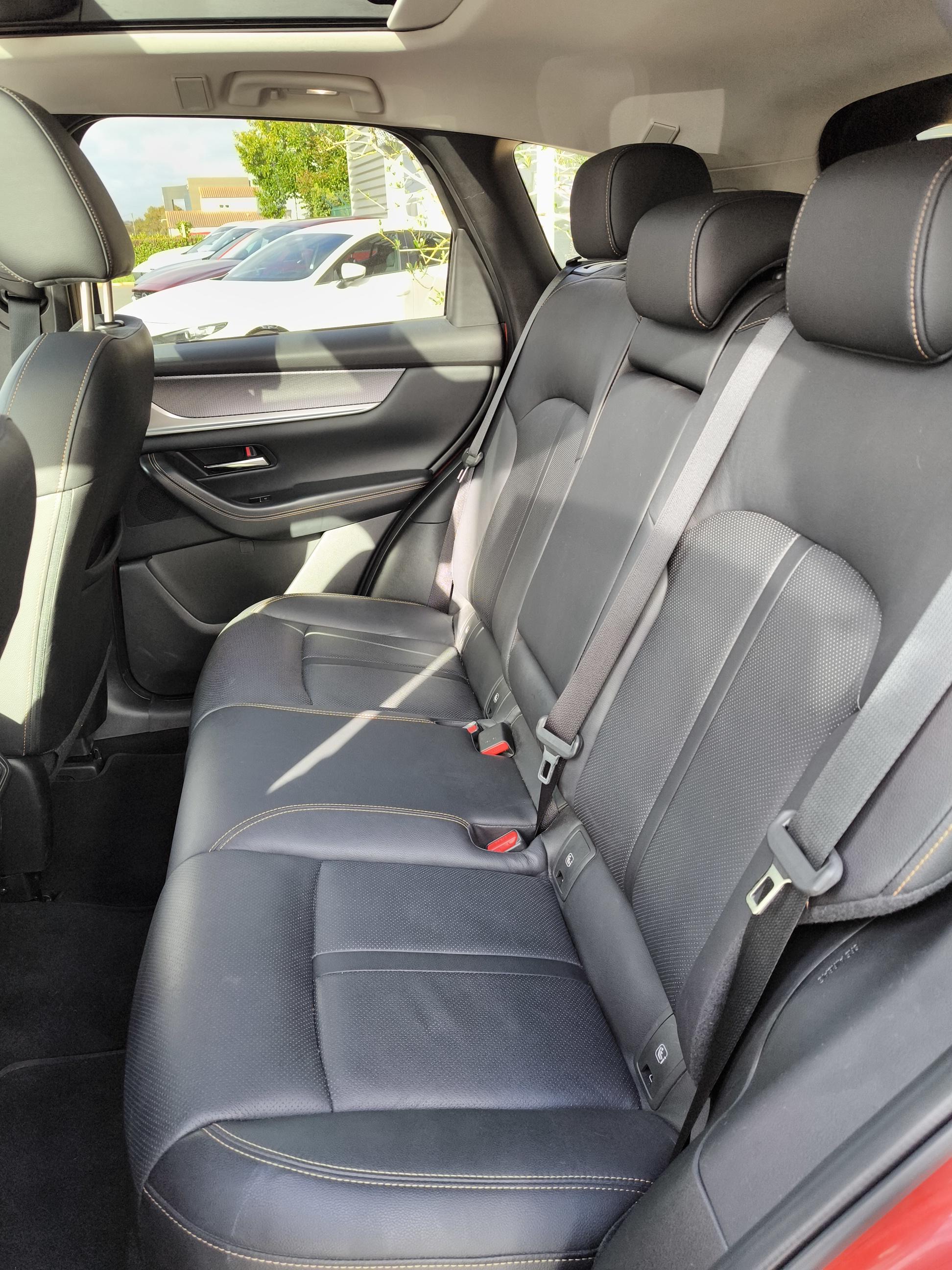 MAZDA CX-60 3.3L e-SKYACTIV D 254 ch 4x4 BVA8 Homura - Véhicule Occasion - Océane Auto MAZDA CX-60 3.3L e-SKYACTIV D 254 ch 4x4 BVA8 Homura - Véhicule Occasion Océane Auto