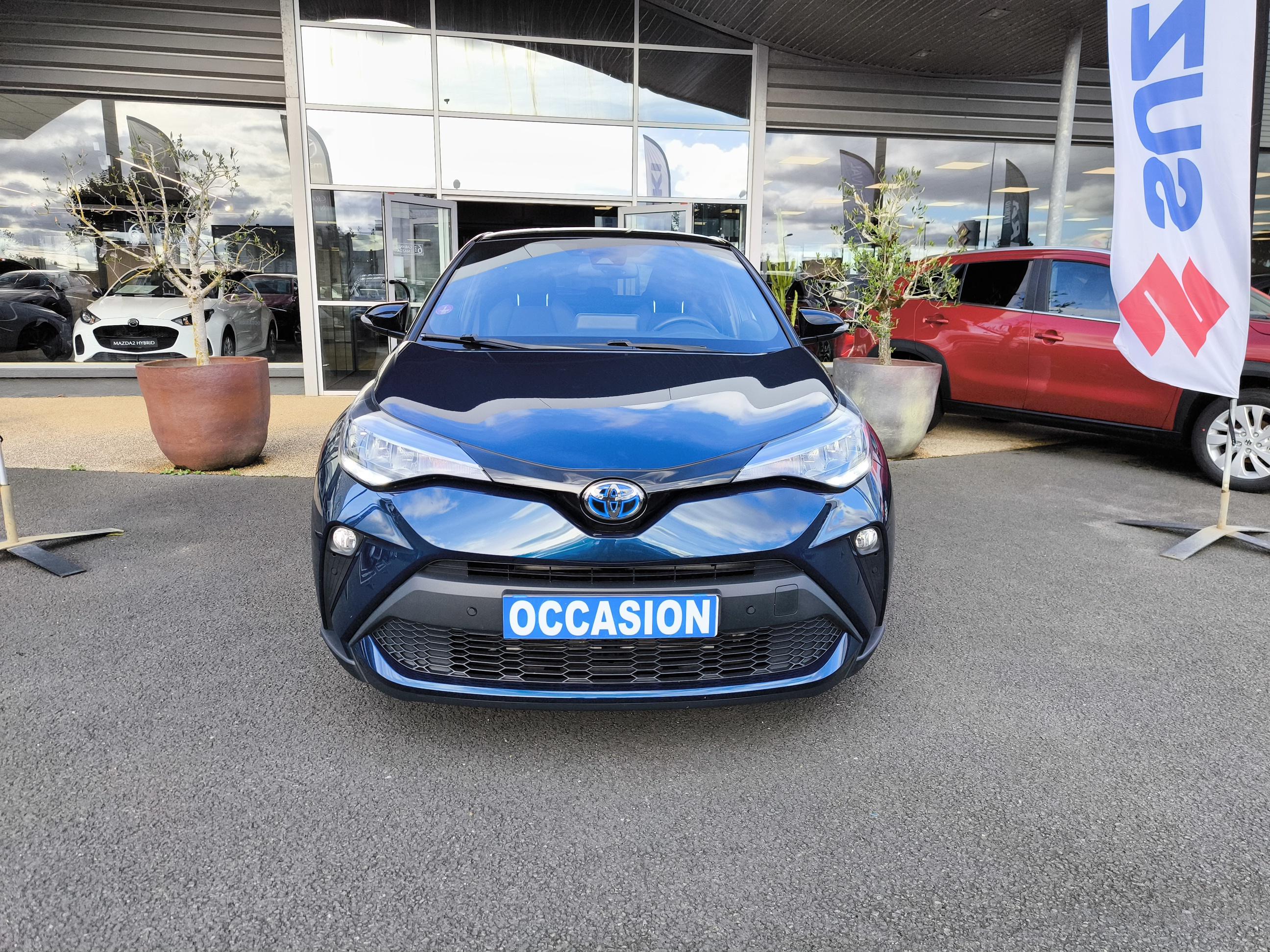 TOYOTA C-HR Hybride 1.8L Design Ultimate - Véhicule Occasion Océane Auto