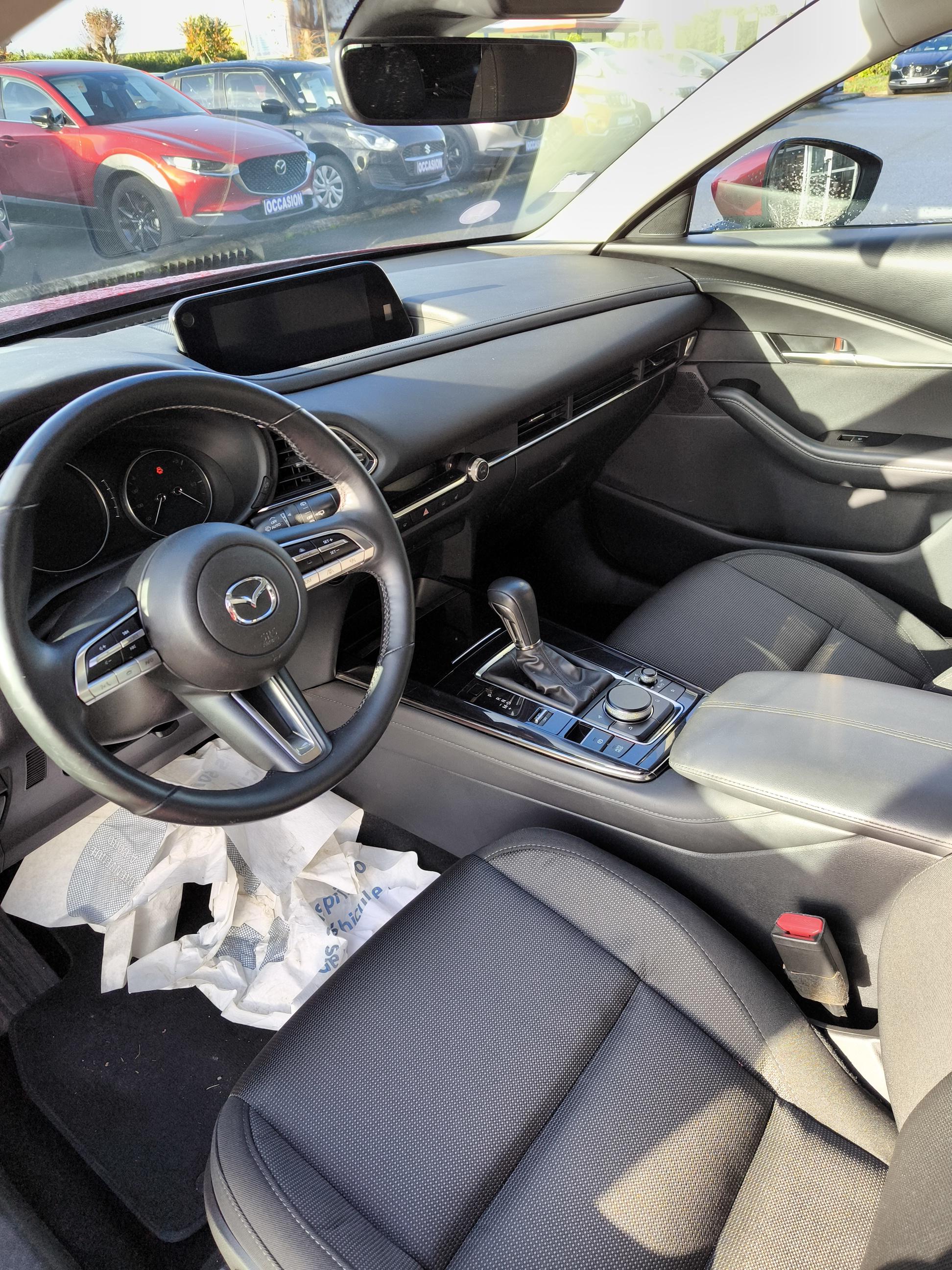 MAZDA CX-30 2.0L SKYACTIV-G M Hybrid 122 ch 4x2 BVA6 Style - Véhicule Occasion - Océane Auto MAZDA CX-30 2.0L SKYACTIV-G M Hybrid 122 ch 4x2 BVA6 Style - Véhicule Occasion Océane Auto