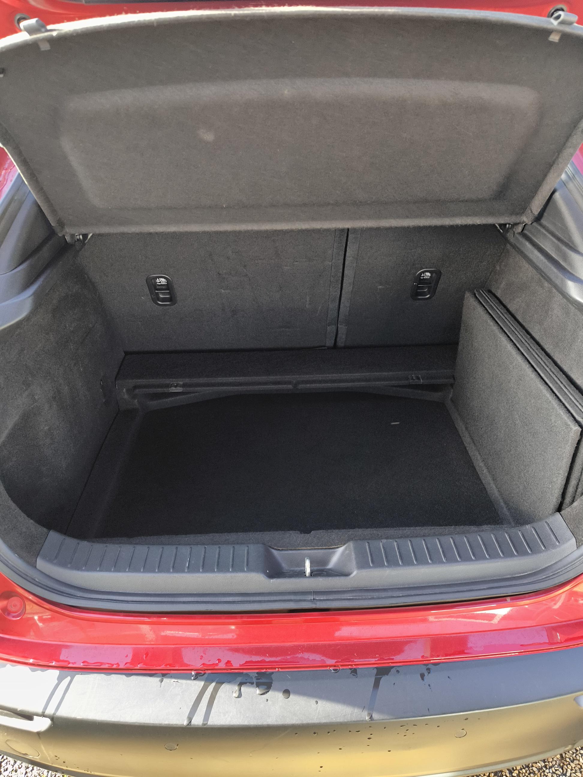 MAZDA CX-30 2.0L SKYACTIV-G M Hybrid 122 ch 4x2 BVA6 Style - Véhicule Occasion - Océane Auto MAZDA CX-30 2.0L SKYACTIV-G M Hybrid 122 ch 4x2 BVA6 Style - Véhicule Occasion Océane Auto