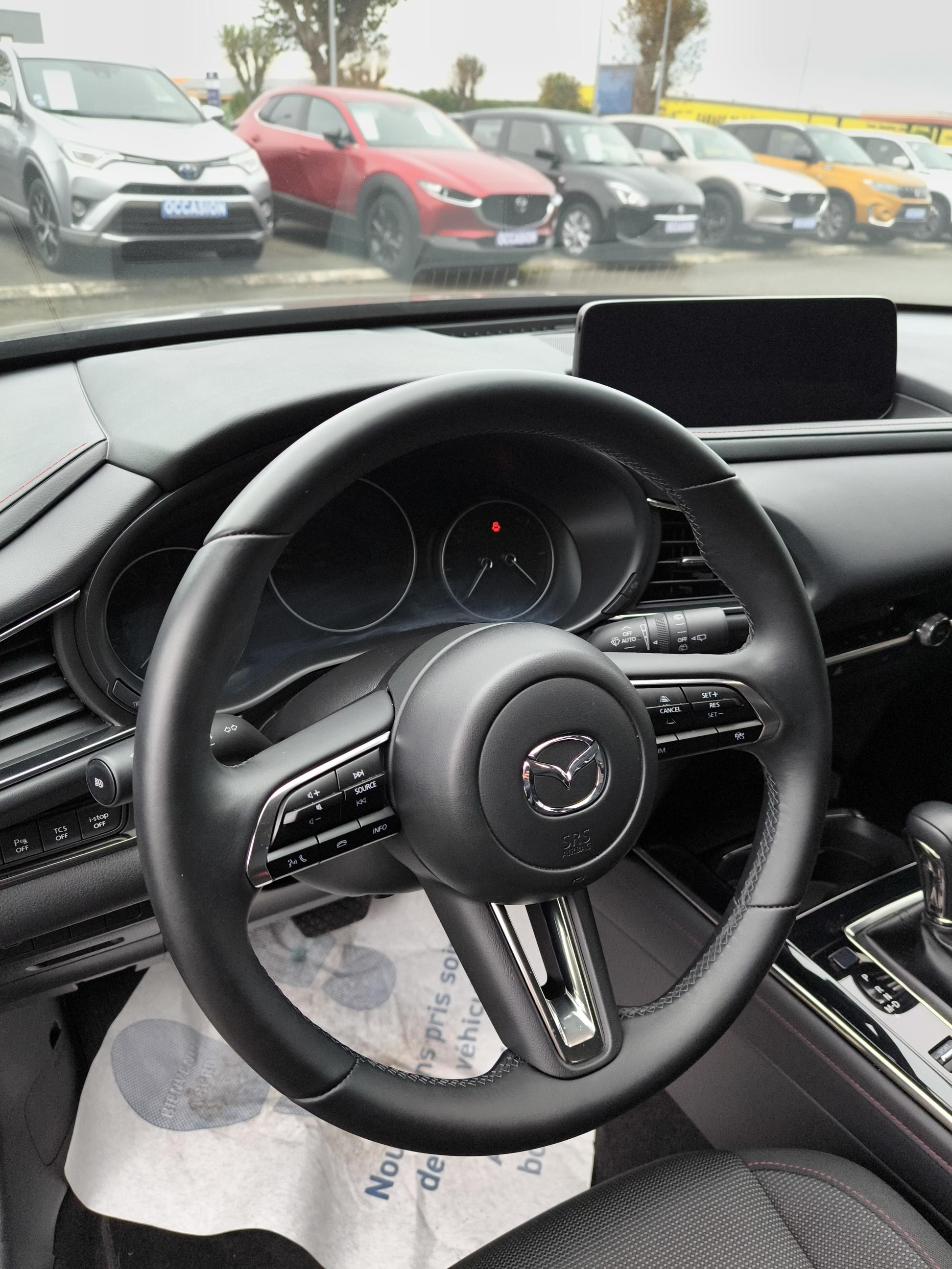 MAZDA CX-30 2.0L e-SKYACTIV X M Hybrid 186 ch 4x2 BVA6 Homura - Véhicule Occasion - Océane Auto MAZDA CX-30 2.0L e-SKYACTIV X M Hybrid 186 ch 4x2 BVA6 Homura - Véhicule Occasion Océane Auto