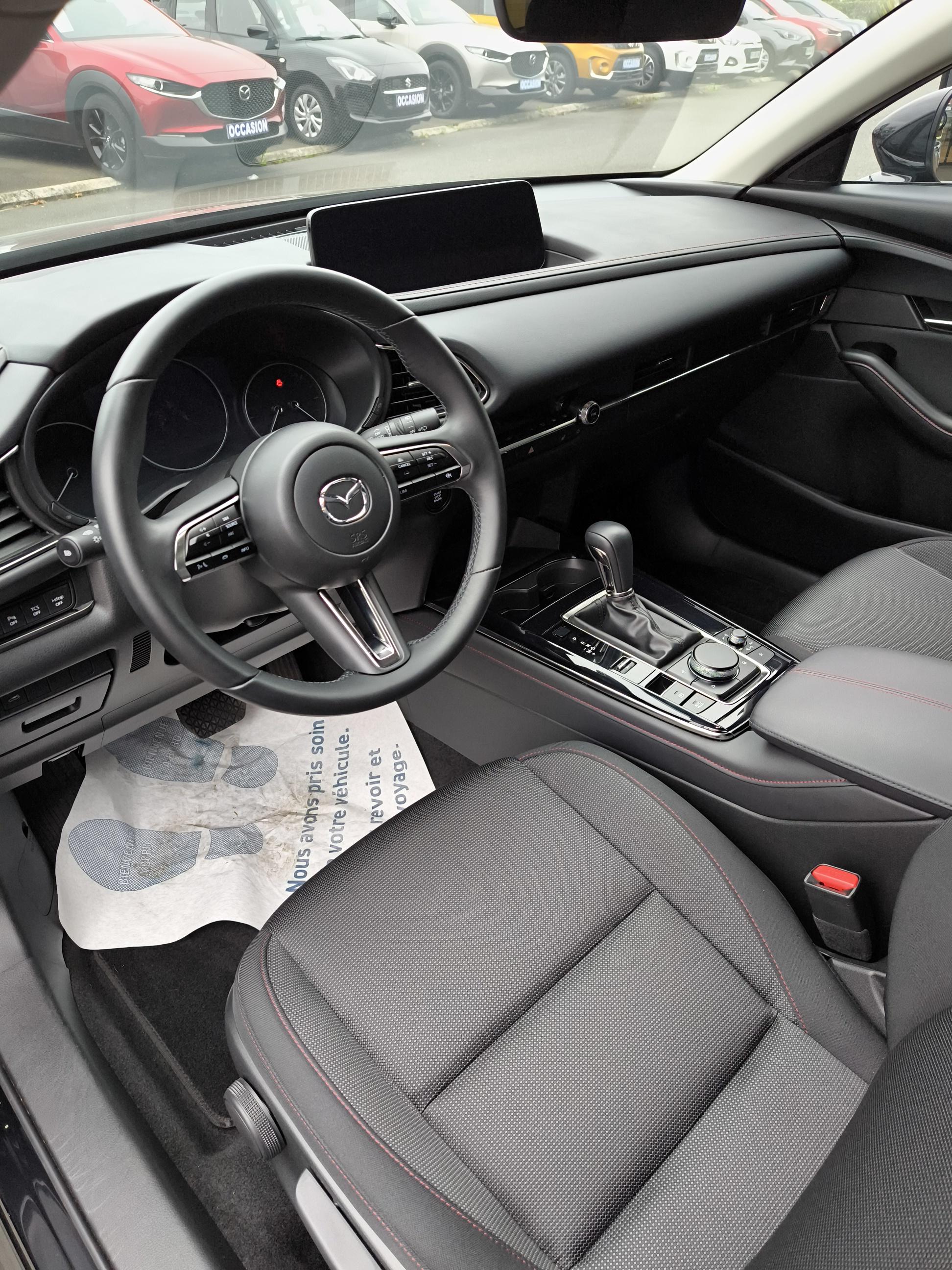 MAZDA CX-30 2.0L e-SKYACTIV X M Hybrid 186 ch 4x2 BVA6 Homura - Véhicule Occasion - Océane Auto MAZDA CX-30 2.0L e-SKYACTIV X M Hybrid 186 ch 4x2 BVA6 Homura - Véhicule Occasion Océane Auto