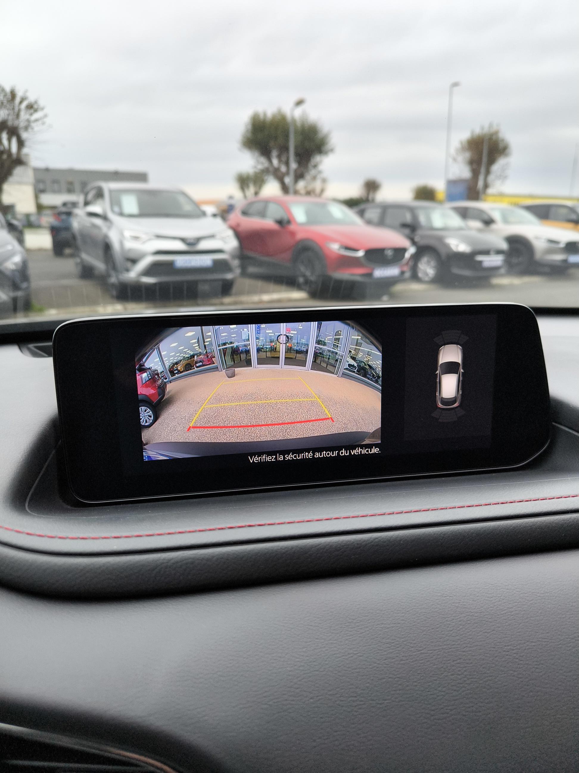 MAZDA CX-30 2.0L e-SKYACTIV X M Hybrid 186 ch 4x2 BVA6 Homura - Véhicule Occasion - Océane Auto MAZDA CX-30 2.0L e-SKYACTIV X M Hybrid 186 ch 4x2 BVA6 Homura - Véhicule Occasion Océane Auto