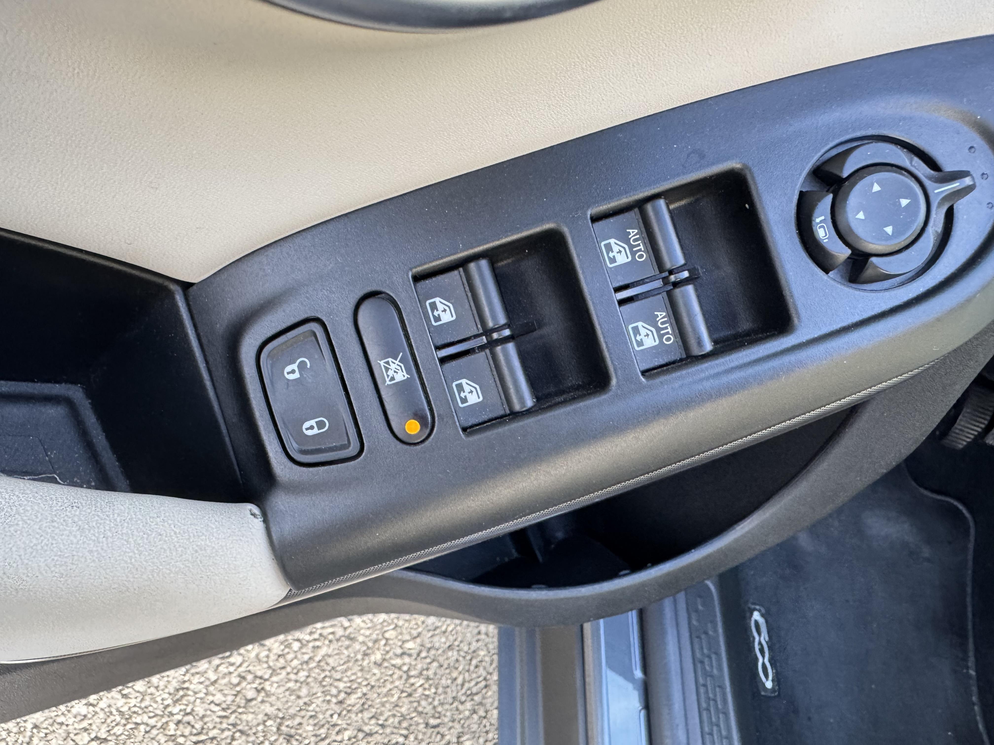 FIAT 500X 1.6 MultiJet 120 ch Popstar - Véhicule Occasion - Océane Auto FIAT 500X 1.6 MultiJet 120 ch Popstar - Véhicule Occasion Océane Auto