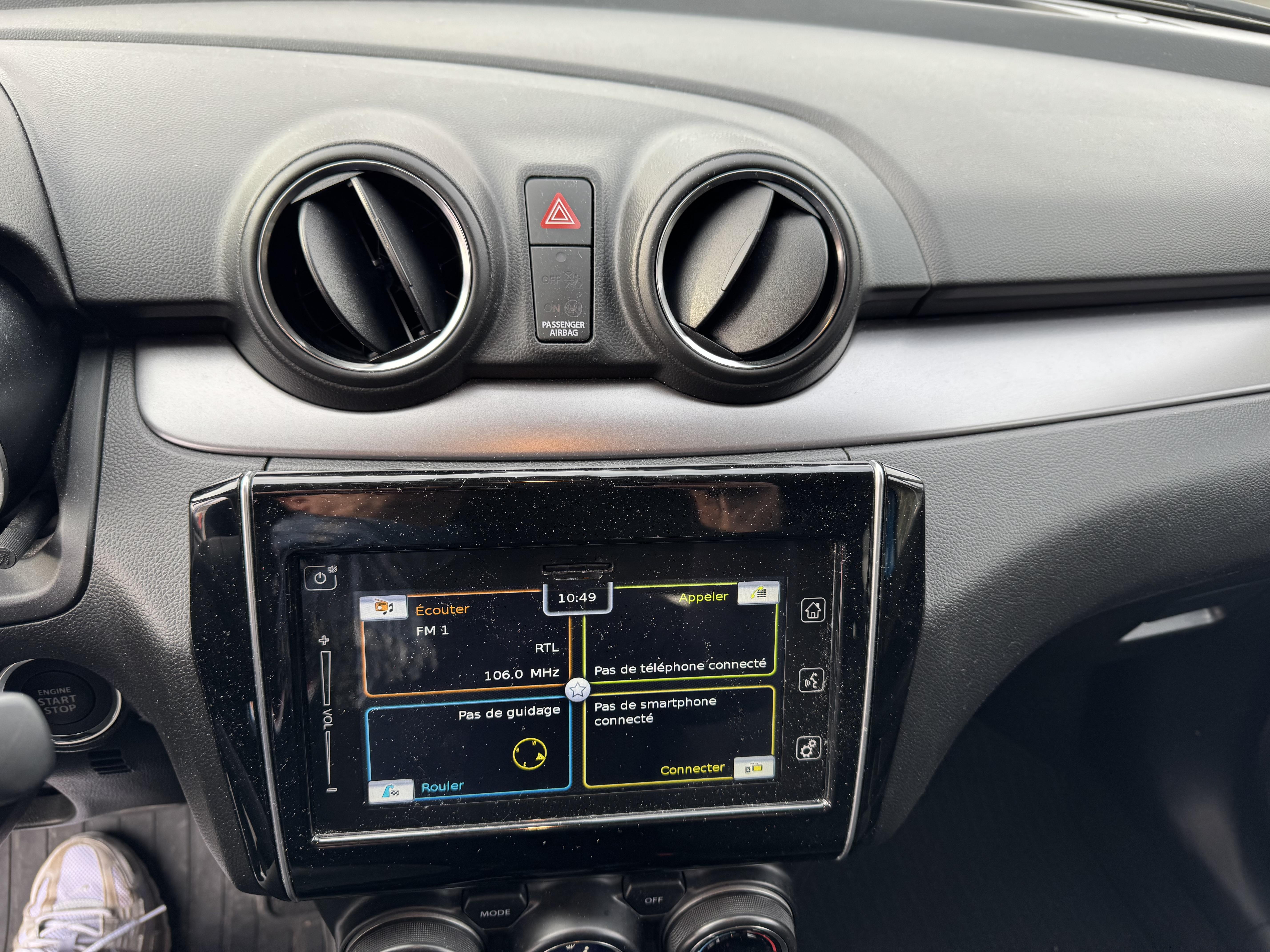 SUZUKI Swift 1.2 Dualjet Hybrid Auto (CVT) Pack - Véhicule Occasion - Océane Auto SUZUKI Swift 1.2 Dualjet Hybrid Auto (CVT) Pack - Véhicule Occasion Océane Auto