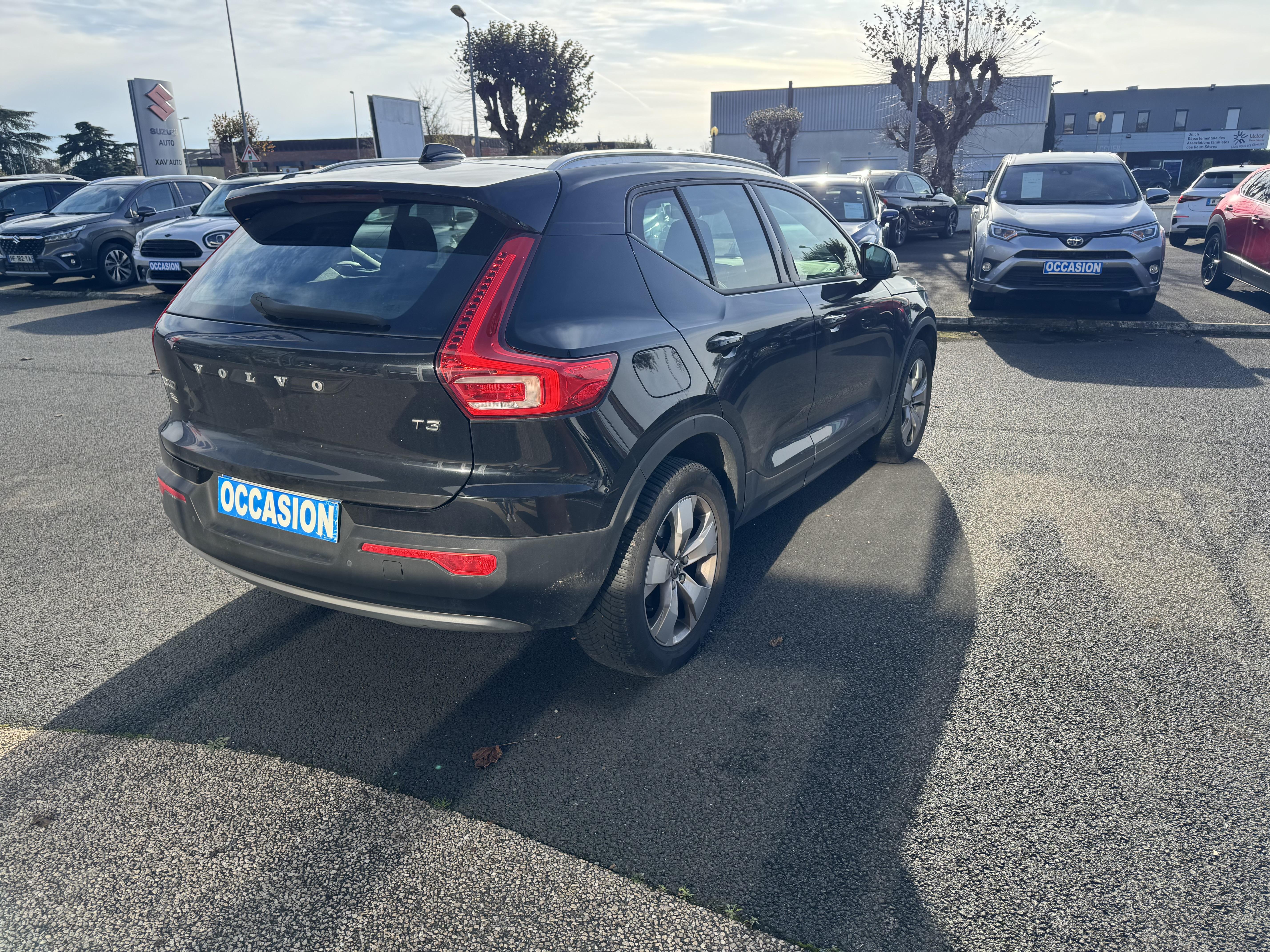 VOLVO XC40 T3 163 ch Geartronic 8 R-Design - Véhicule Occasion Océane Auto