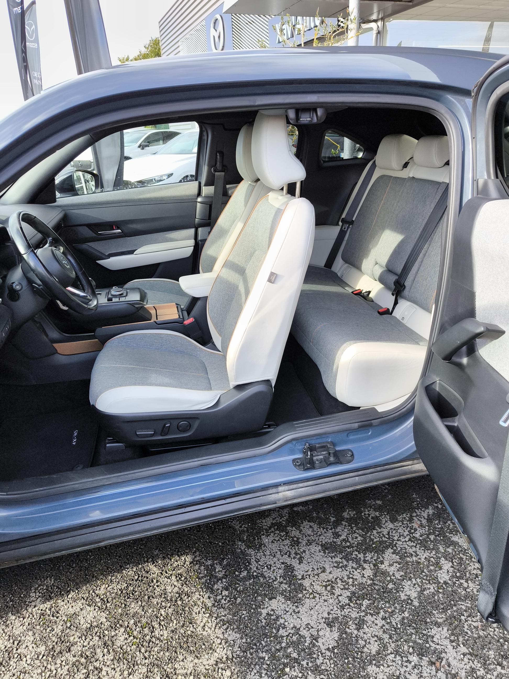 MAZDA MX-30 e-Skyactiv 145 ch First Edition Modern Confidence - Véhicule Occasion Océane Auto