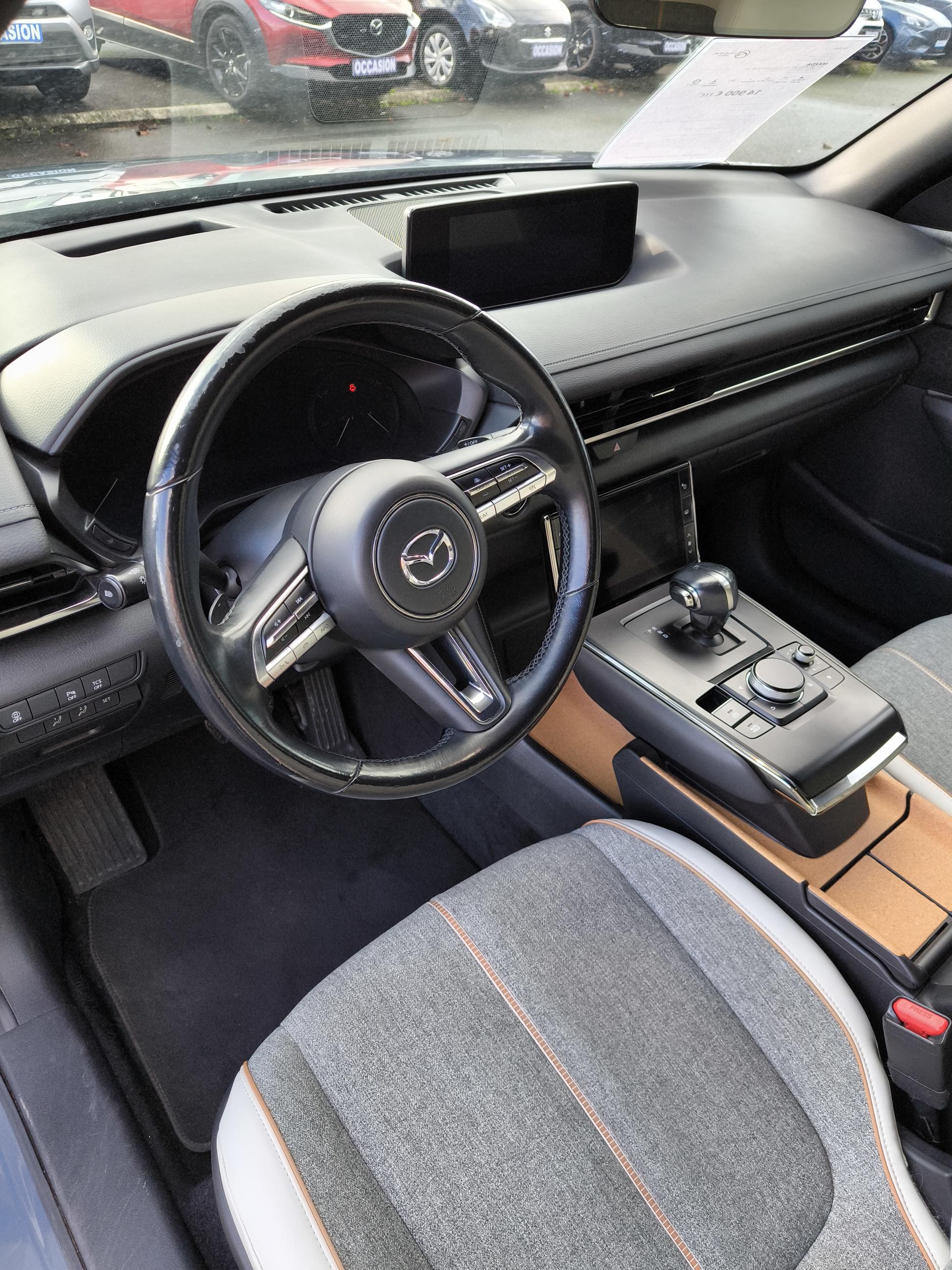 MAZDA MX-30 e-Skyactiv 145 ch First Edition Modern Confidence - Véhicule Occasion Océane Auto