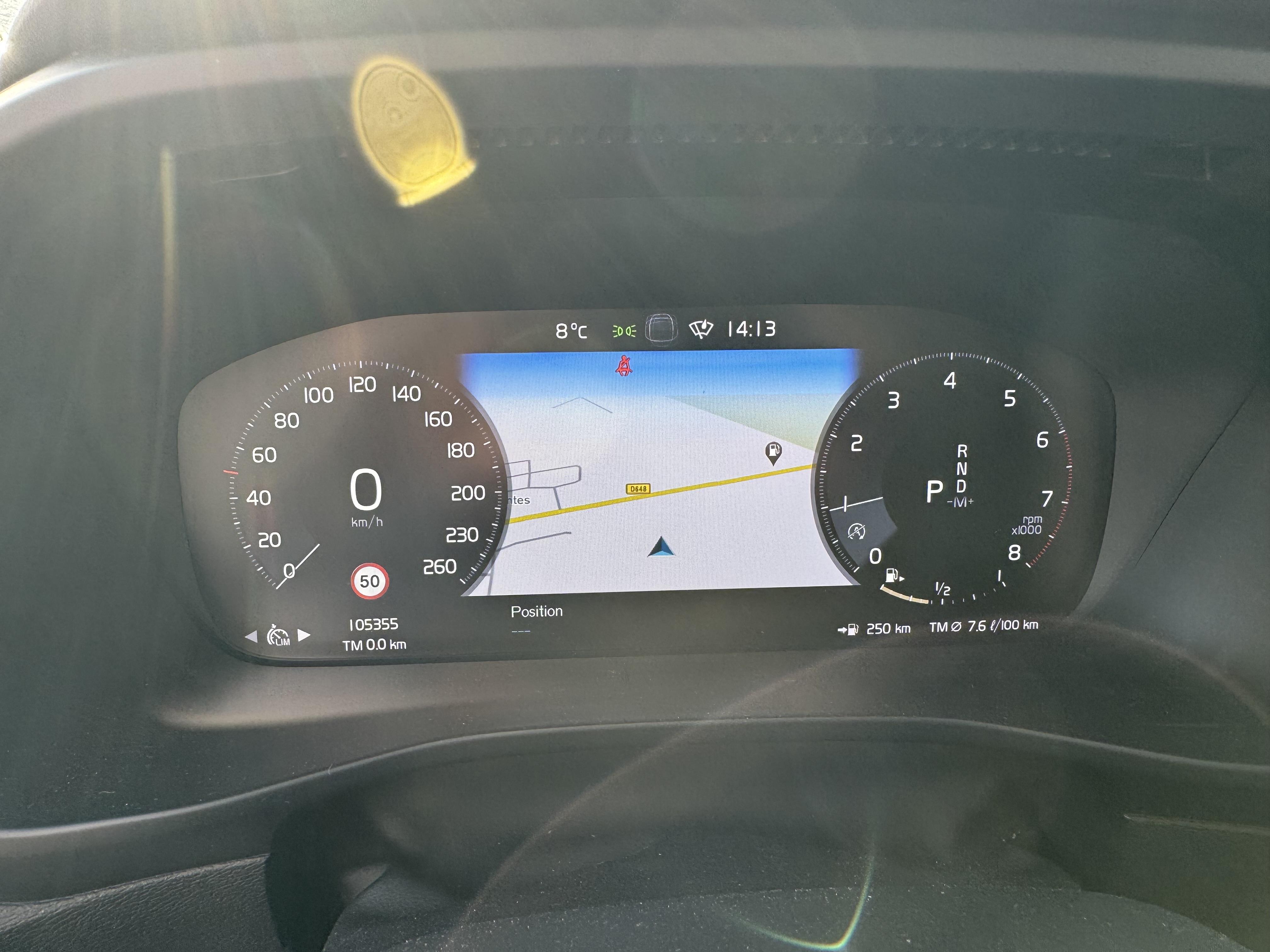 VOLVO XC40 T3 163 ch Geartronic 8 R-Design - Véhicule Occasion Océane Auto