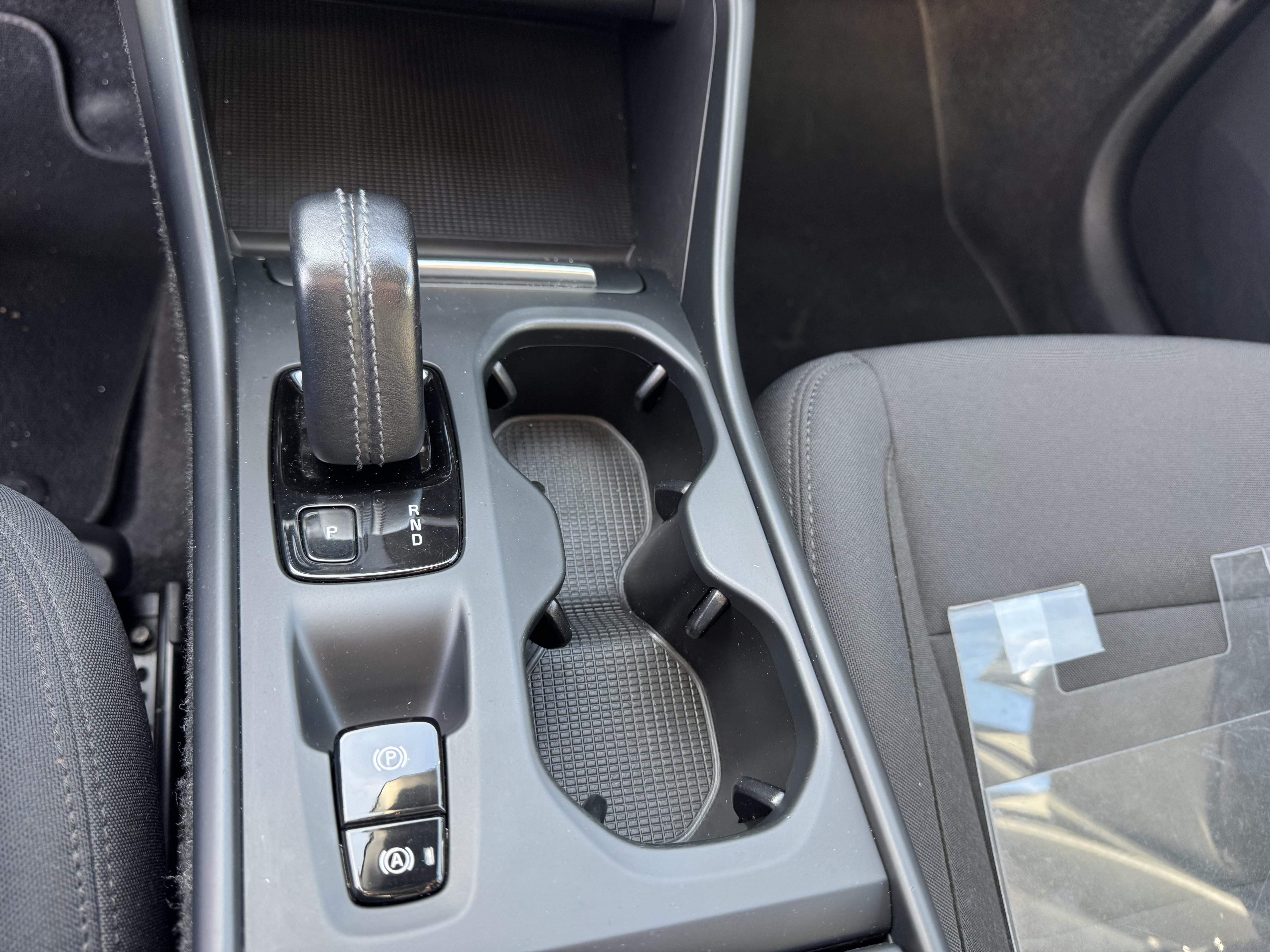 VOLVO XC40 T3 163 ch Geartronic 8 R-Design - Véhicule Occasion Océane Auto