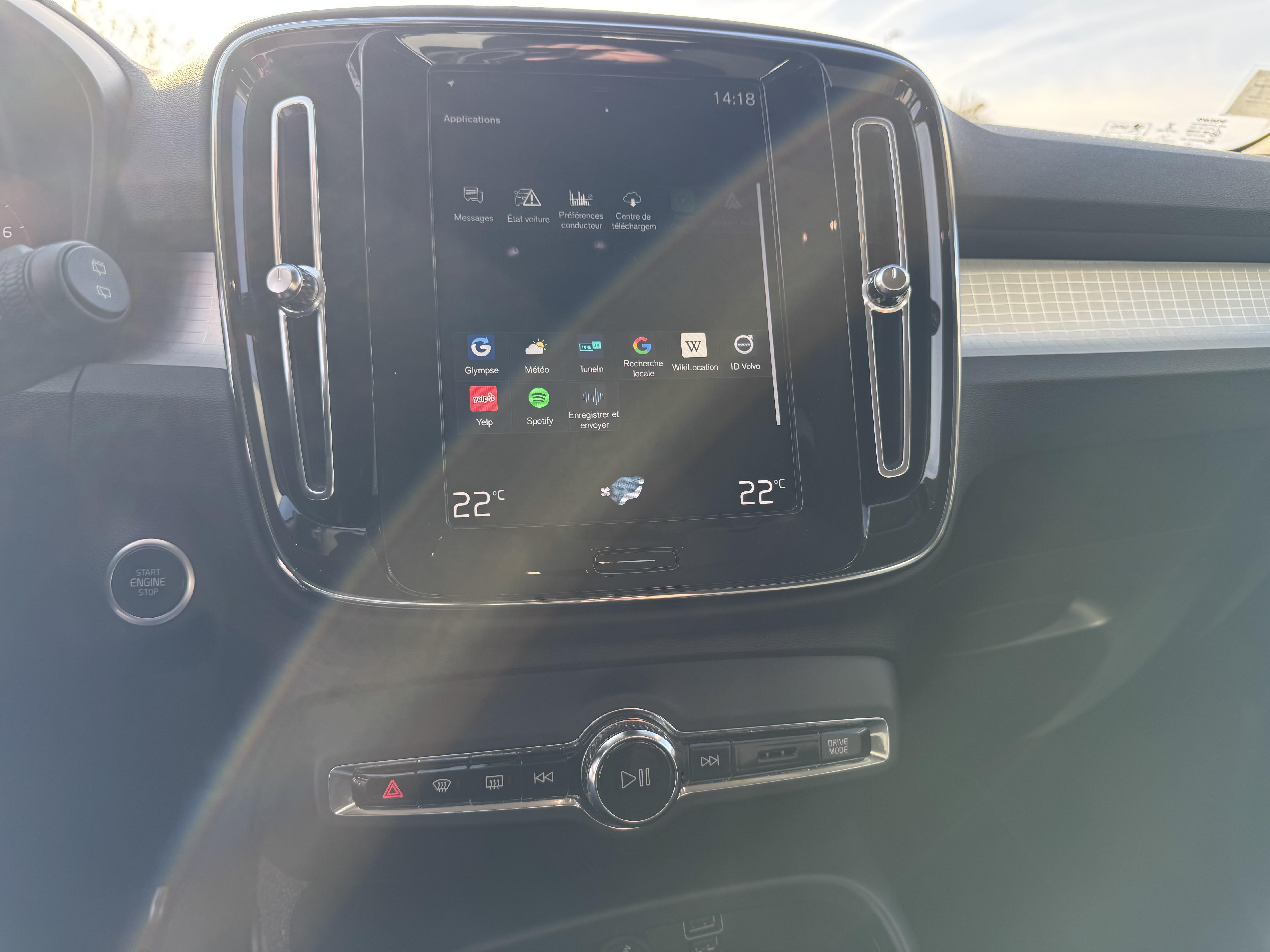 VOLVO XC40 T3 163 ch Geartronic 8 R-Design - Véhicule Occasion Océane Auto