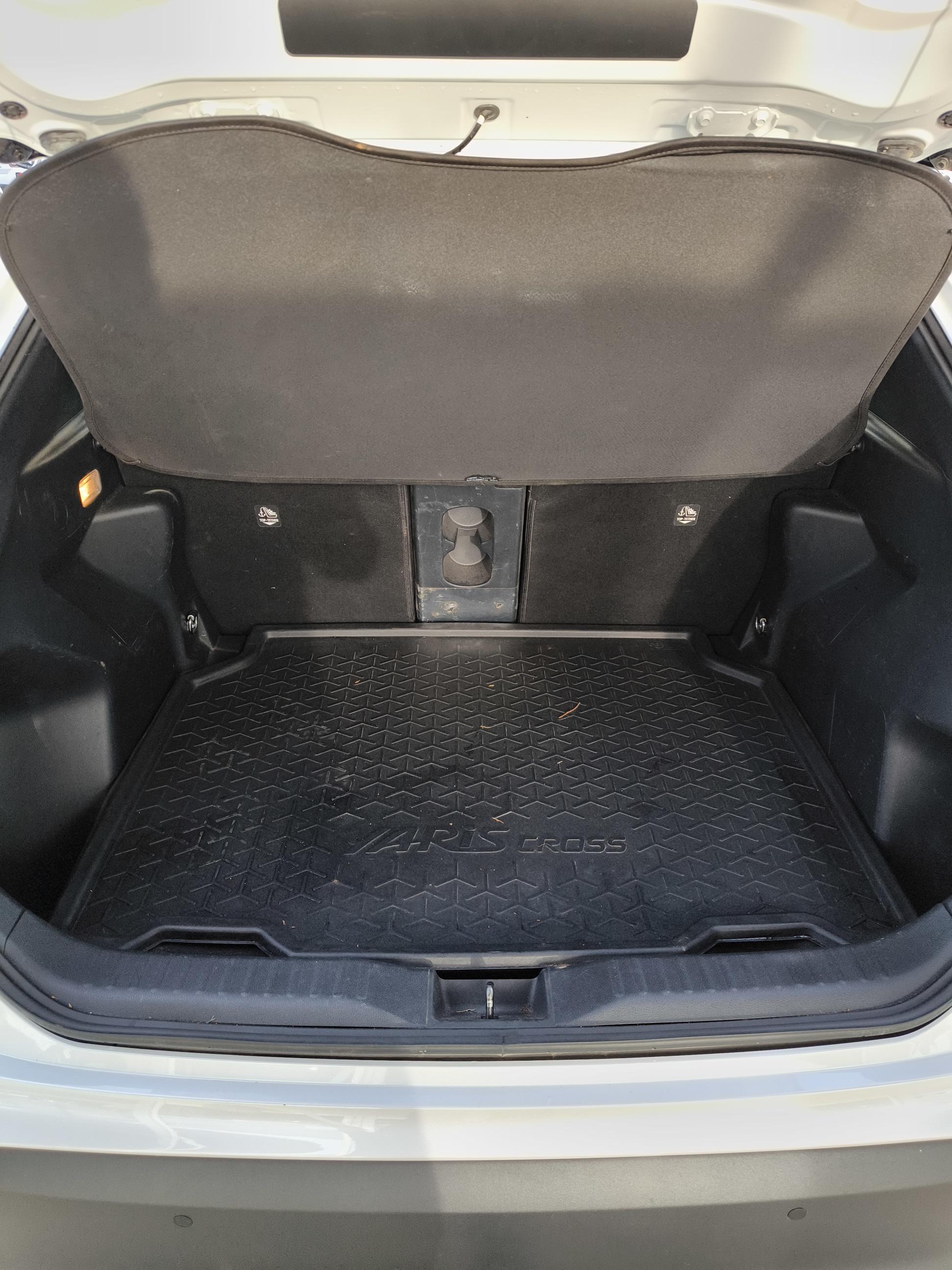 TOYOTA Yaris Cross Hybride 116h 2WD Design - Véhicule Occasion - Océane Auto TOYOTA Yaris Cross Hybride 116h 2WD Design - Véhicule Occasion Océane Auto