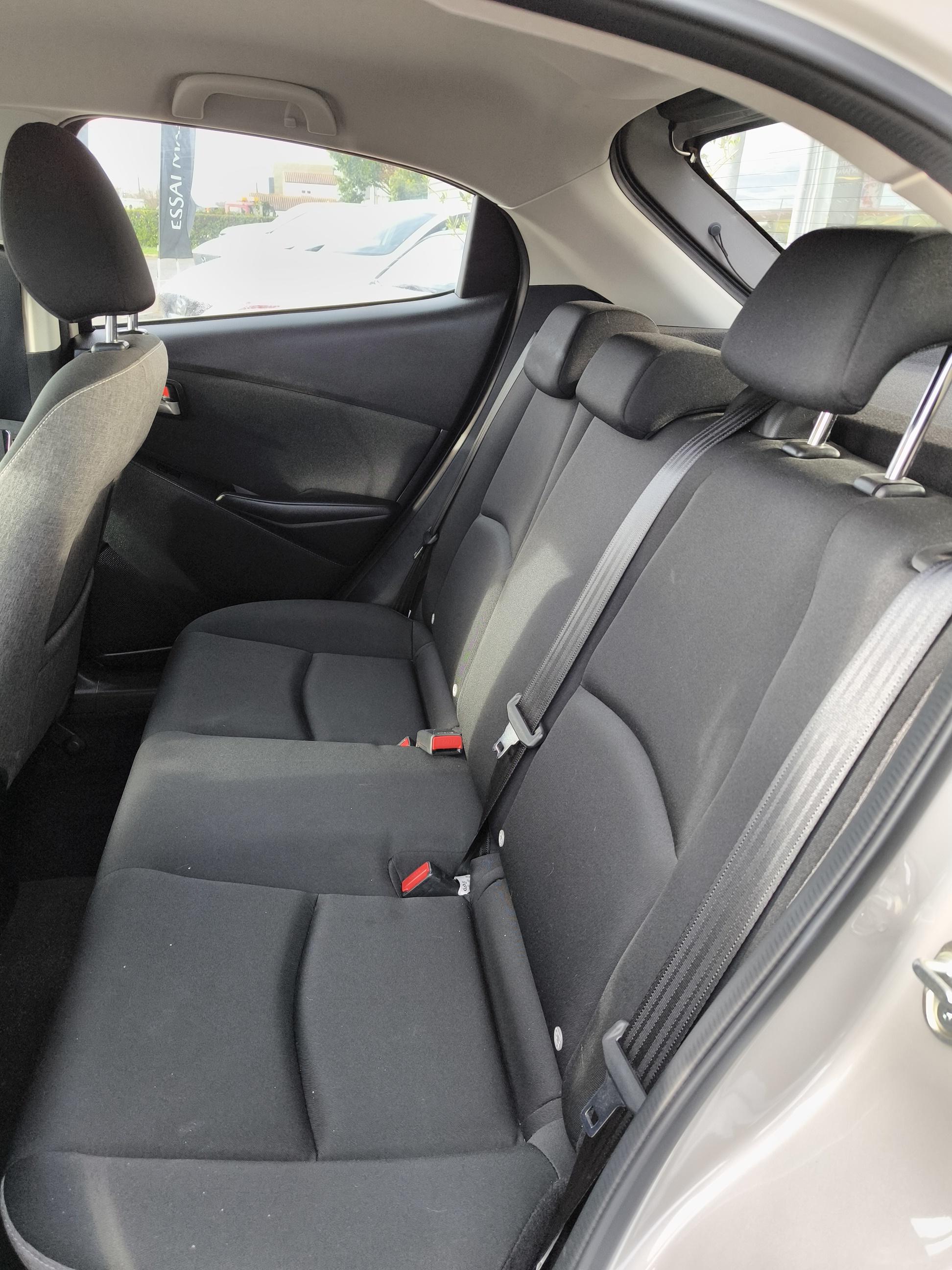 MAZDA Mazda2 1.5L e-SKYACTIV G M Hybrid 90ch Centre-Line - Véhicule Occasion Océane Auto