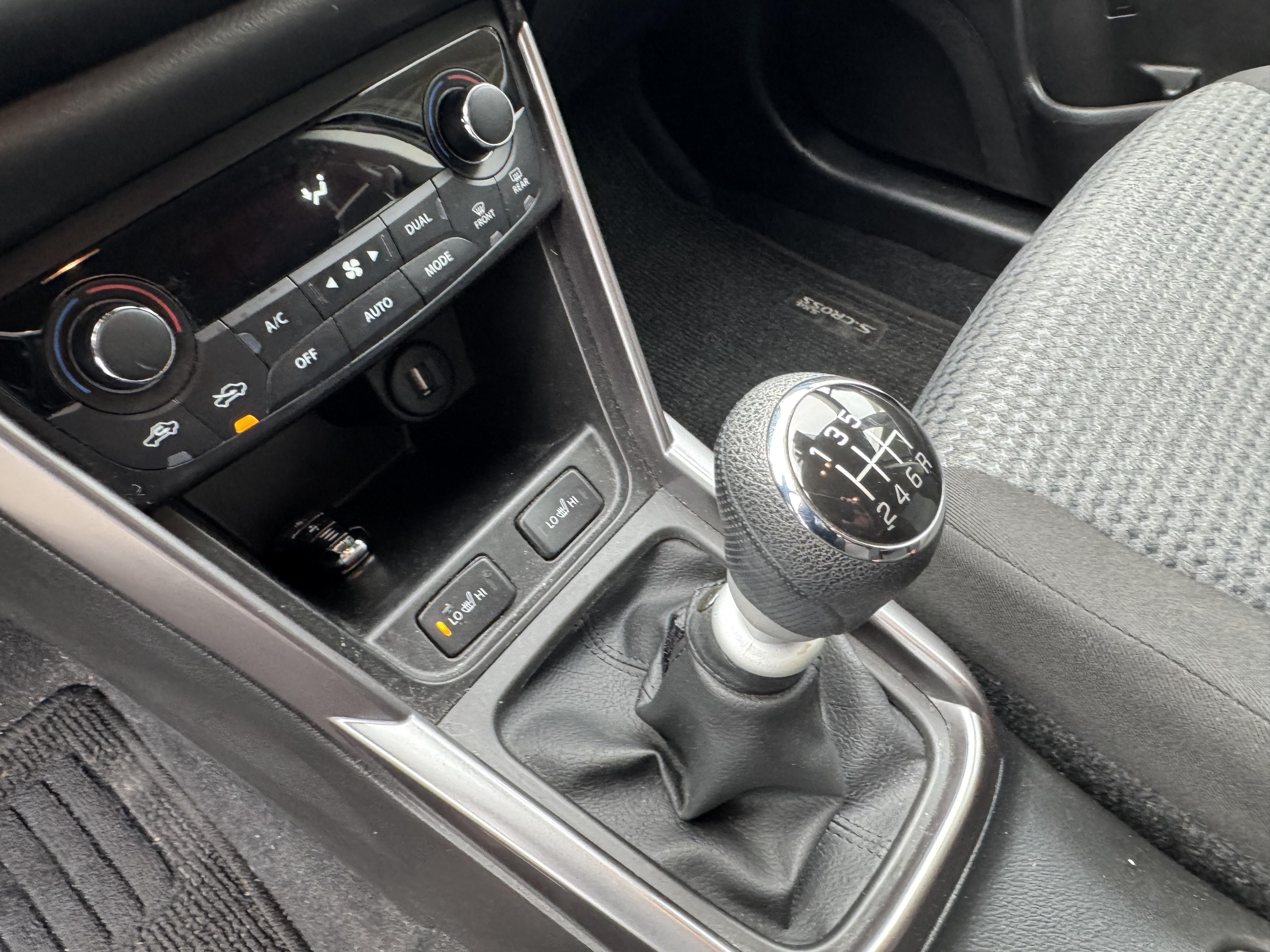 SUZUKI S-Cross 1.4 Boosterjet Hybrid Privilège - Véhicule Occasion - Océane Auto SUZUKI S-Cross 1.4 Boosterjet Hybrid Privilège - Véhicule Occasion Océane Auto