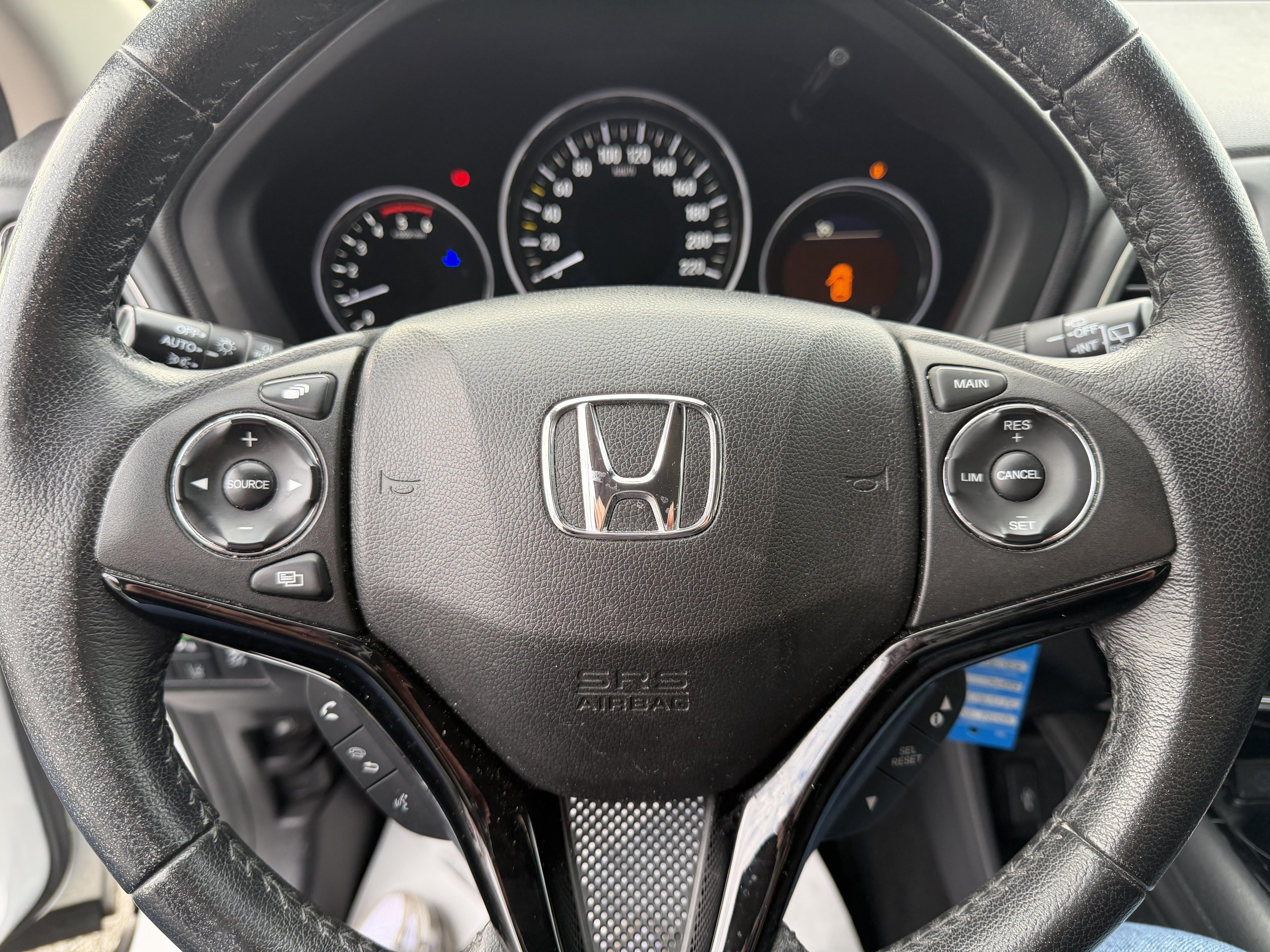HONDA HR-V 1.6  i-DTEC Executive - Véhicule Occasion Océane Auto