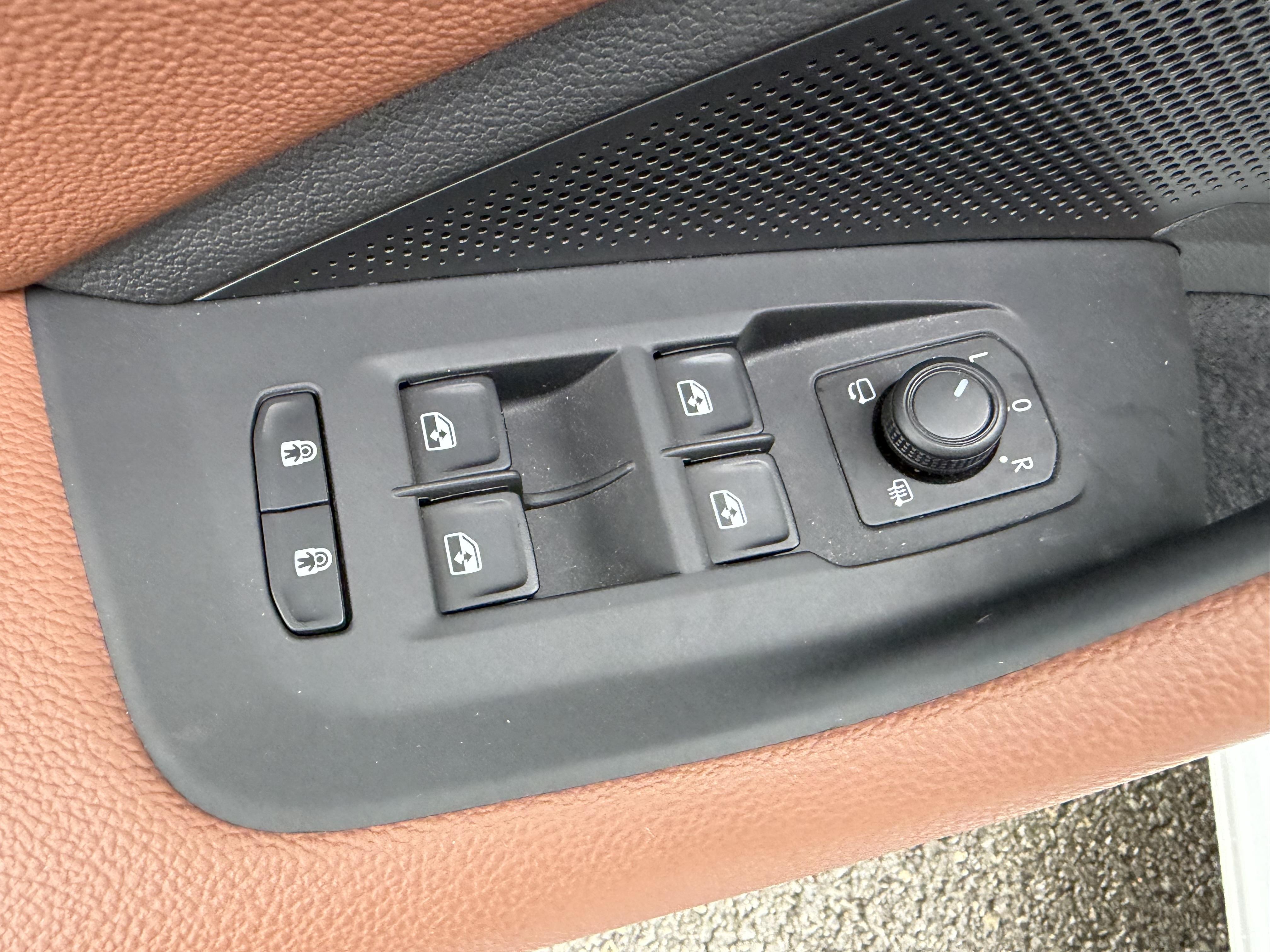 SKODA Superb Combi 1.5 TSI 204 ch PHEV DSG6 Selection - Véhicule Occasion Océane Auto