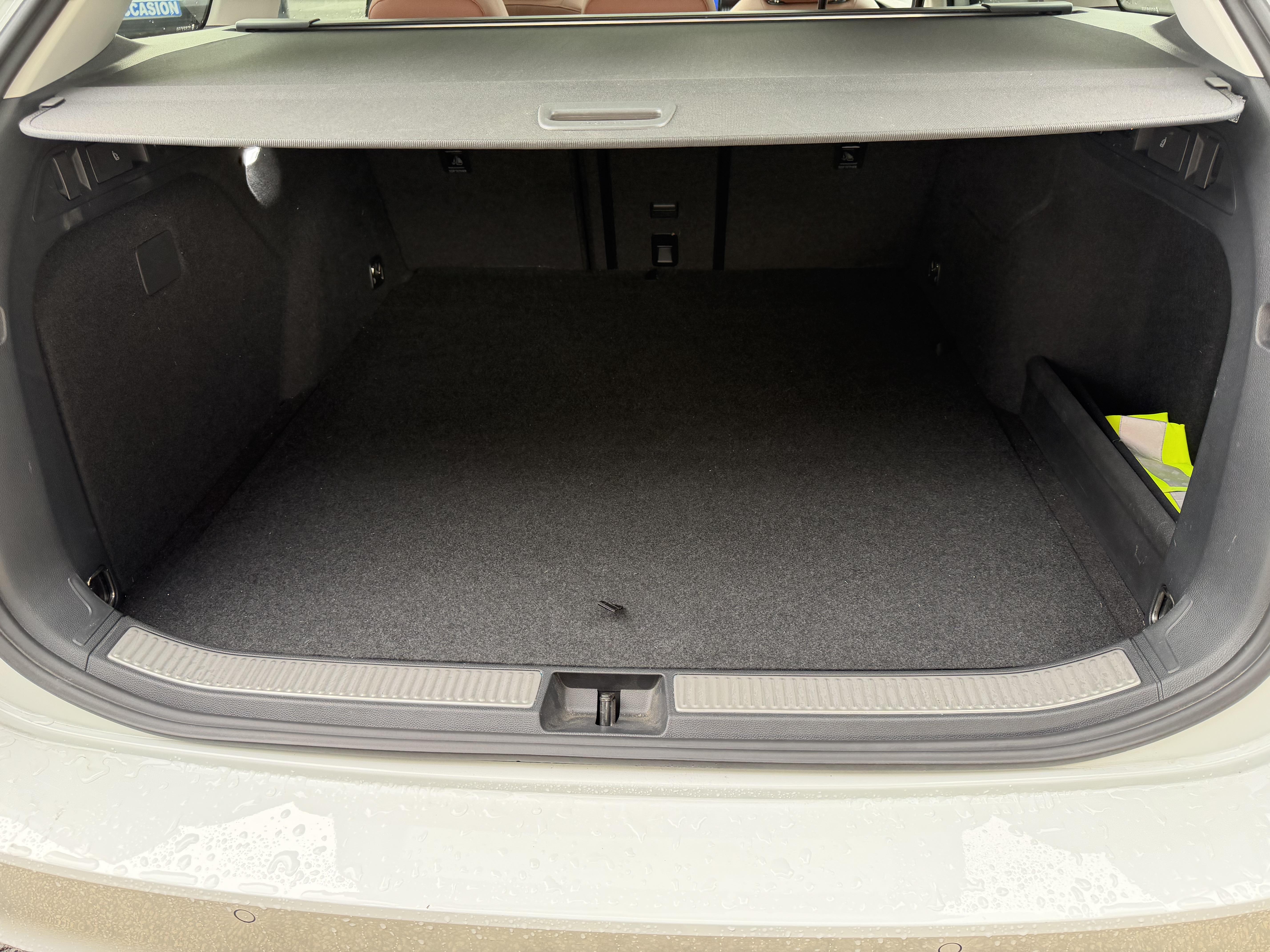 SKODA Superb Combi 1.5 TSI 204 ch PHEV DSG6 Selection - Véhicule Occasion Océane Auto