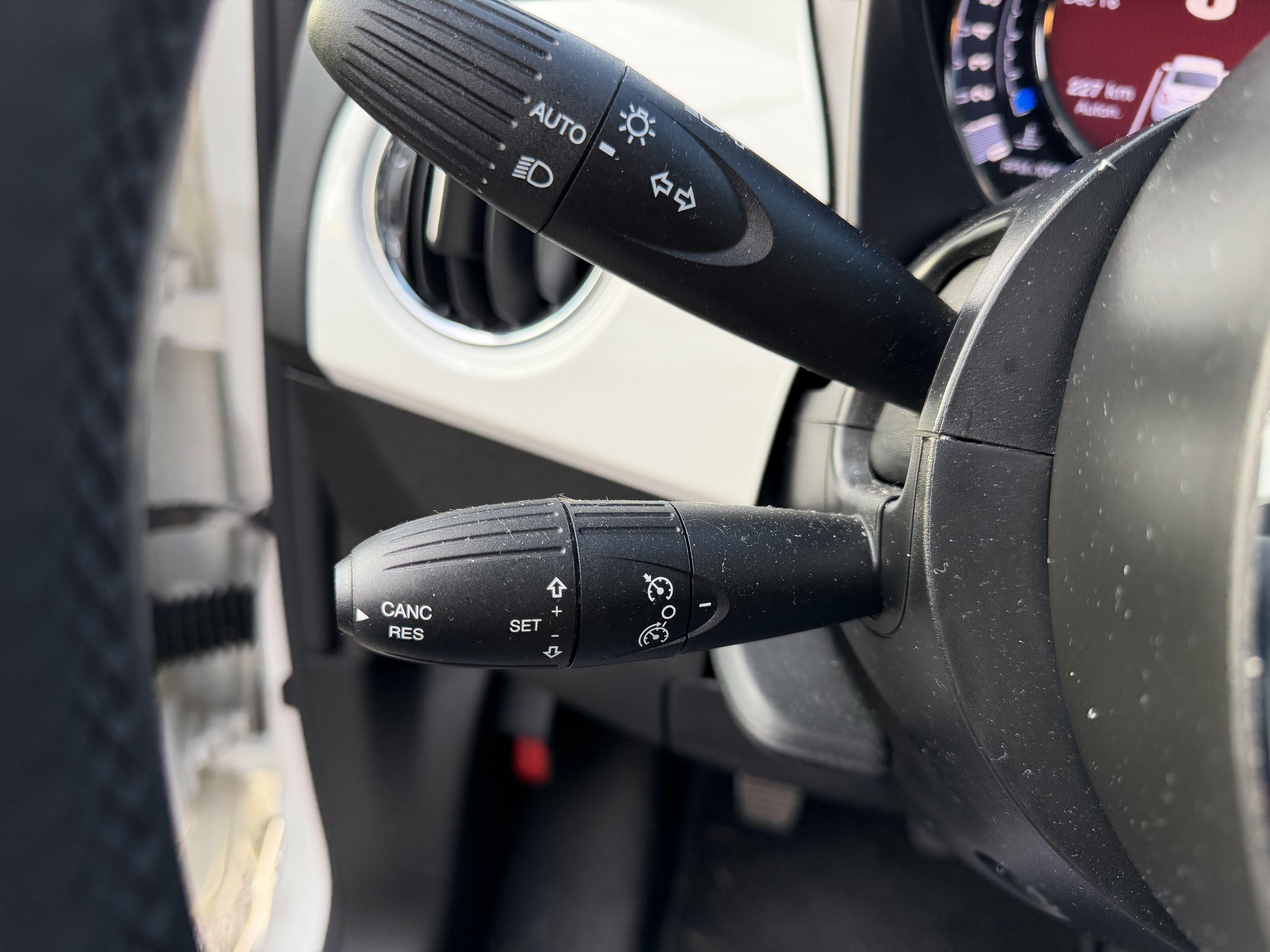 FIAT 500 1.0 70 ch Hybride BSG S/S Dolcevita - Véhicule Occasion Océane Auto