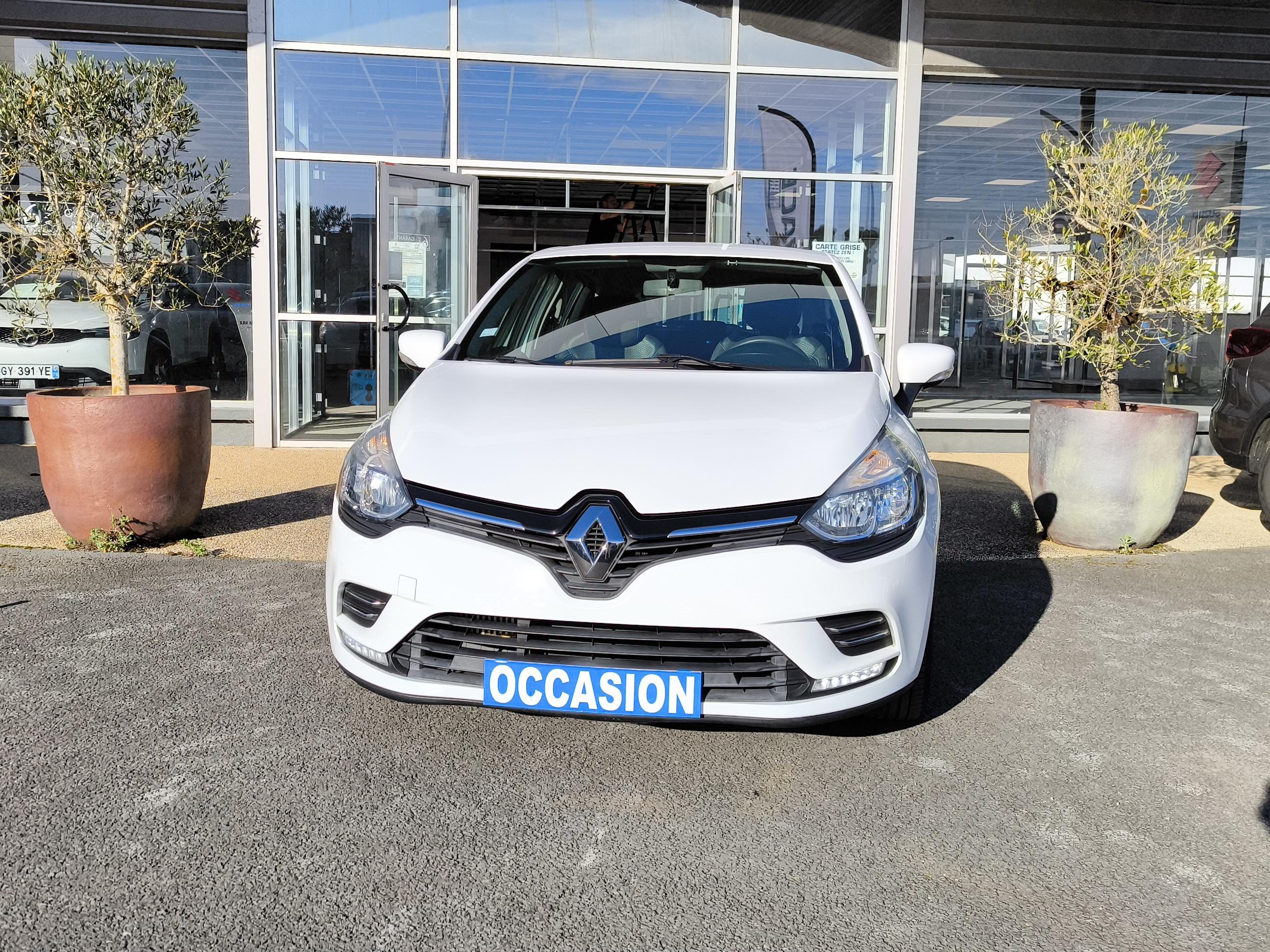 RENAULT Clio TCe 75 E6C Trend - Véhicule Occasion Océane Auto