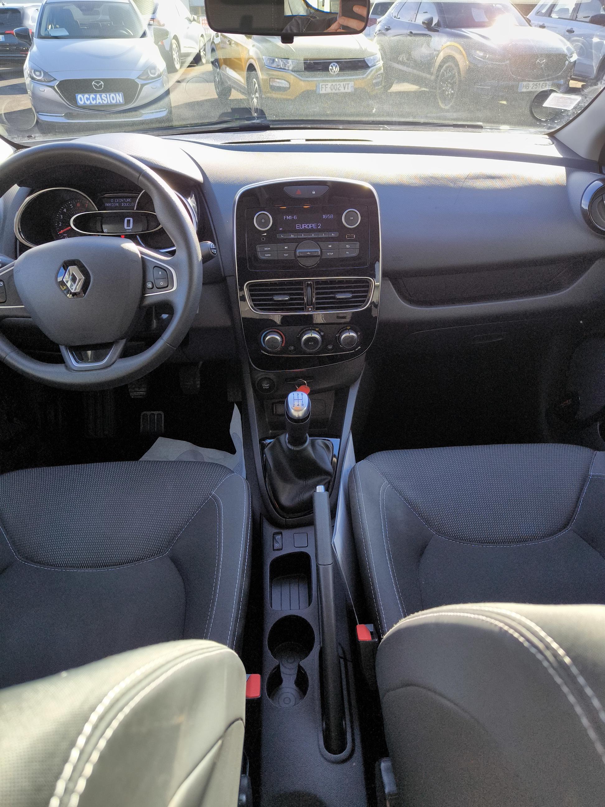 RENAULT Clio TCe 75 E6C Trend - Véhicule Occasion Océane Auto