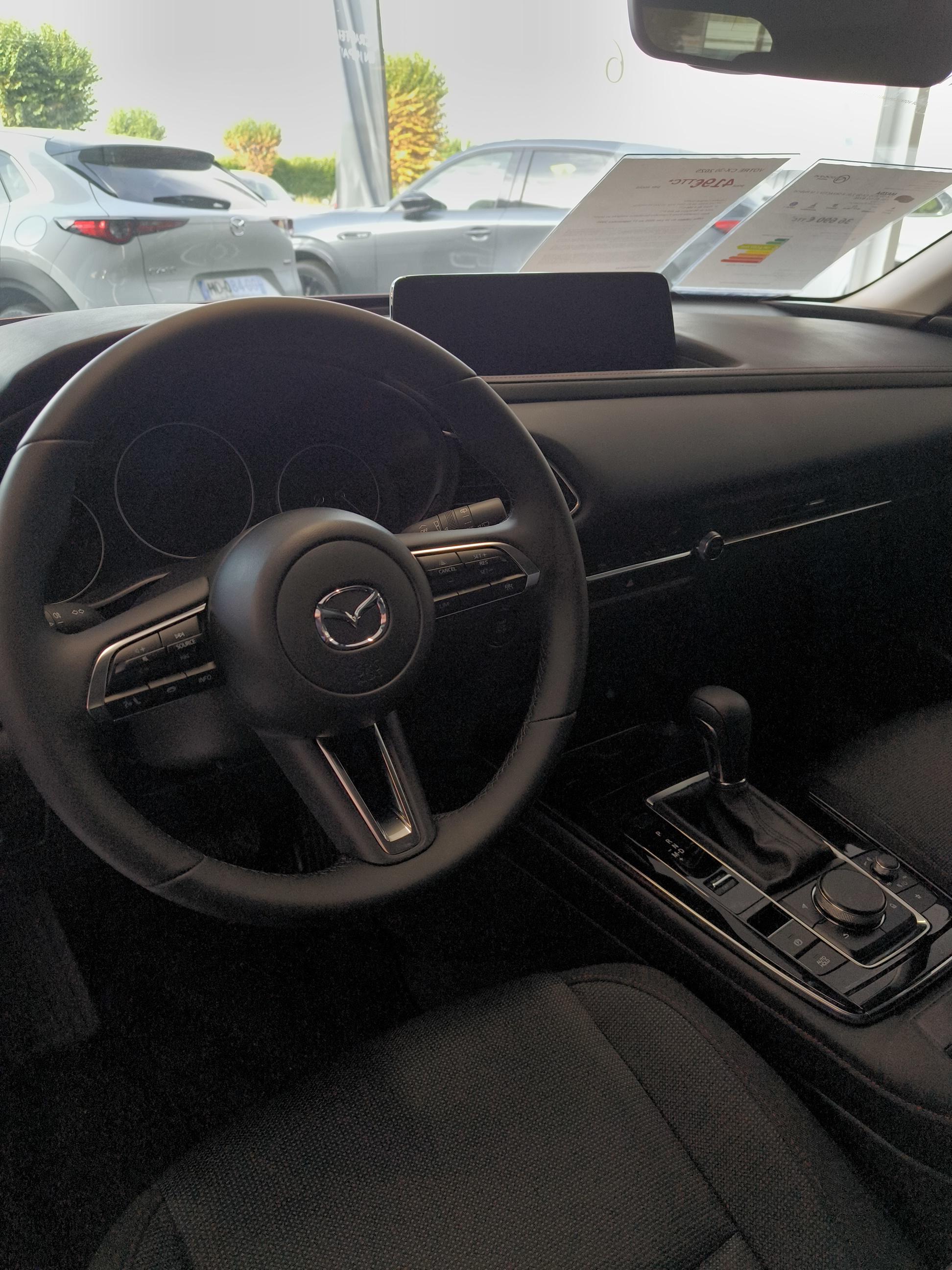 MAZDA CX-30 2.0L e-SKYACTIV X M Hybrid 186 ch 4x2 BVA6 Homura - Véhicule Occasion - Océane Auto MAZDA CX-30 2.0L e-SKYACTIV X M Hybrid 186 ch 4x2 BVA6 Homura - Véhicule Occasion Océane Auto