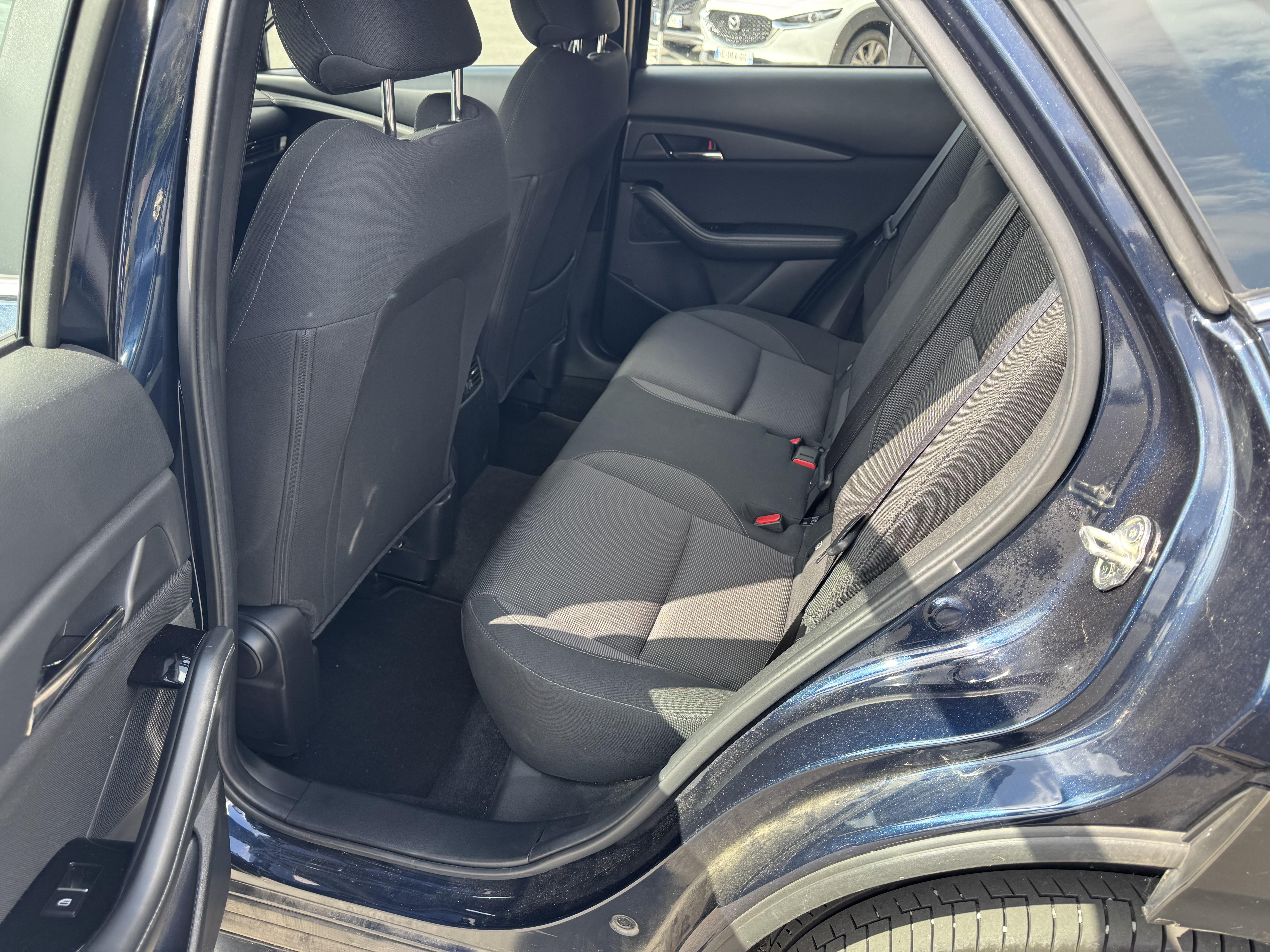 MAZDA CX-30 2.0L e-SKYACTIV G M Hybrid 122 ch 4x2 BVA6 Style - Véhicule Occasion - Océane Auto MAZDA CX-30 2.0L e-SKYACTIV G M Hybrid 122 ch 4x2 BVA6 Style - Véhicule Occasion Océane Auto