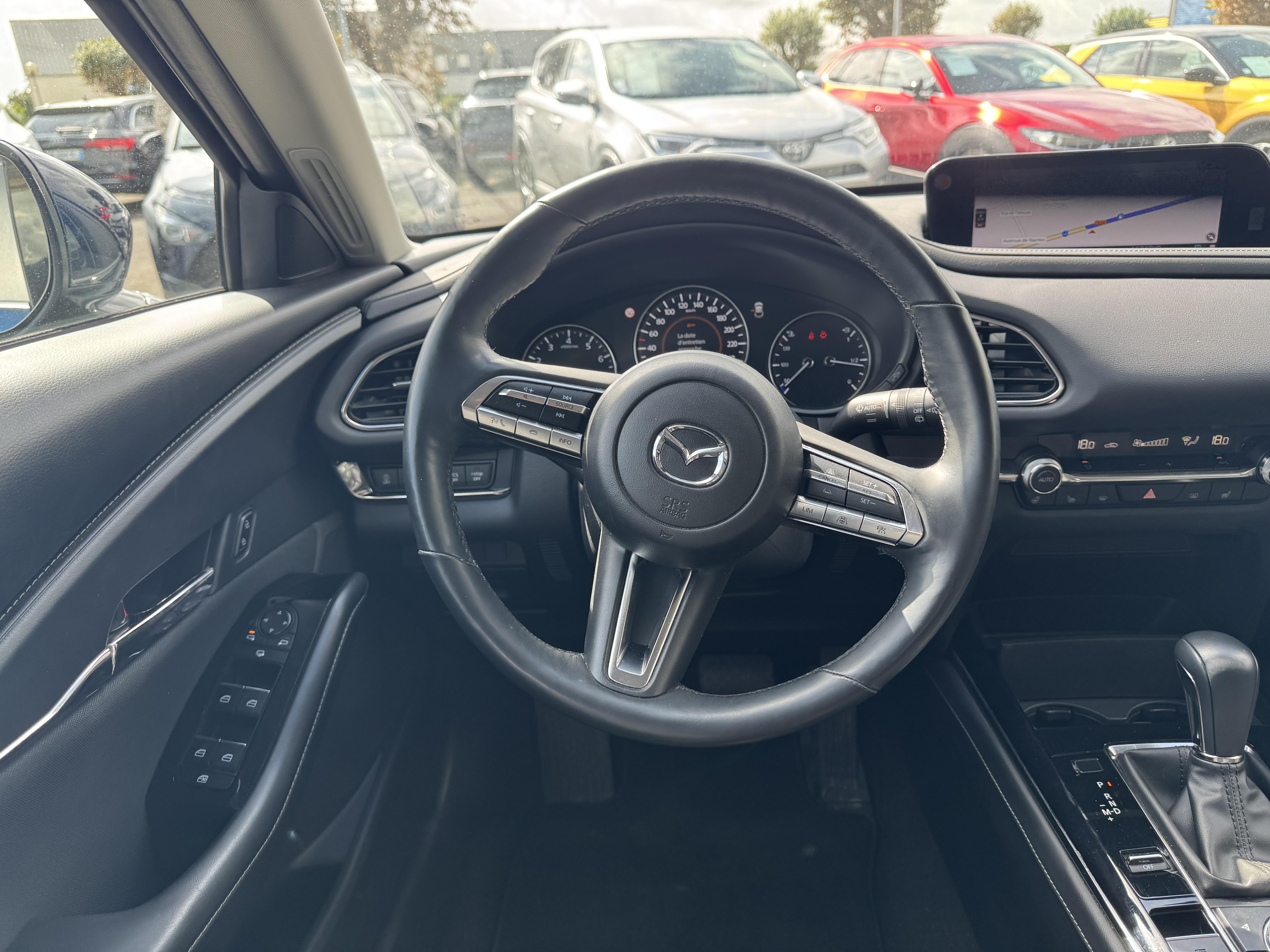 MAZDA CX-30 2.0L e-SKYACTIV G M Hybrid 122 ch 4x2 BVA6 Style - Véhicule Occasion - Océane Auto MAZDA CX-30 2.0L e-SKYACTIV G M Hybrid 122 ch 4x2 BVA6 Style - Véhicule Occasion Océane Auto