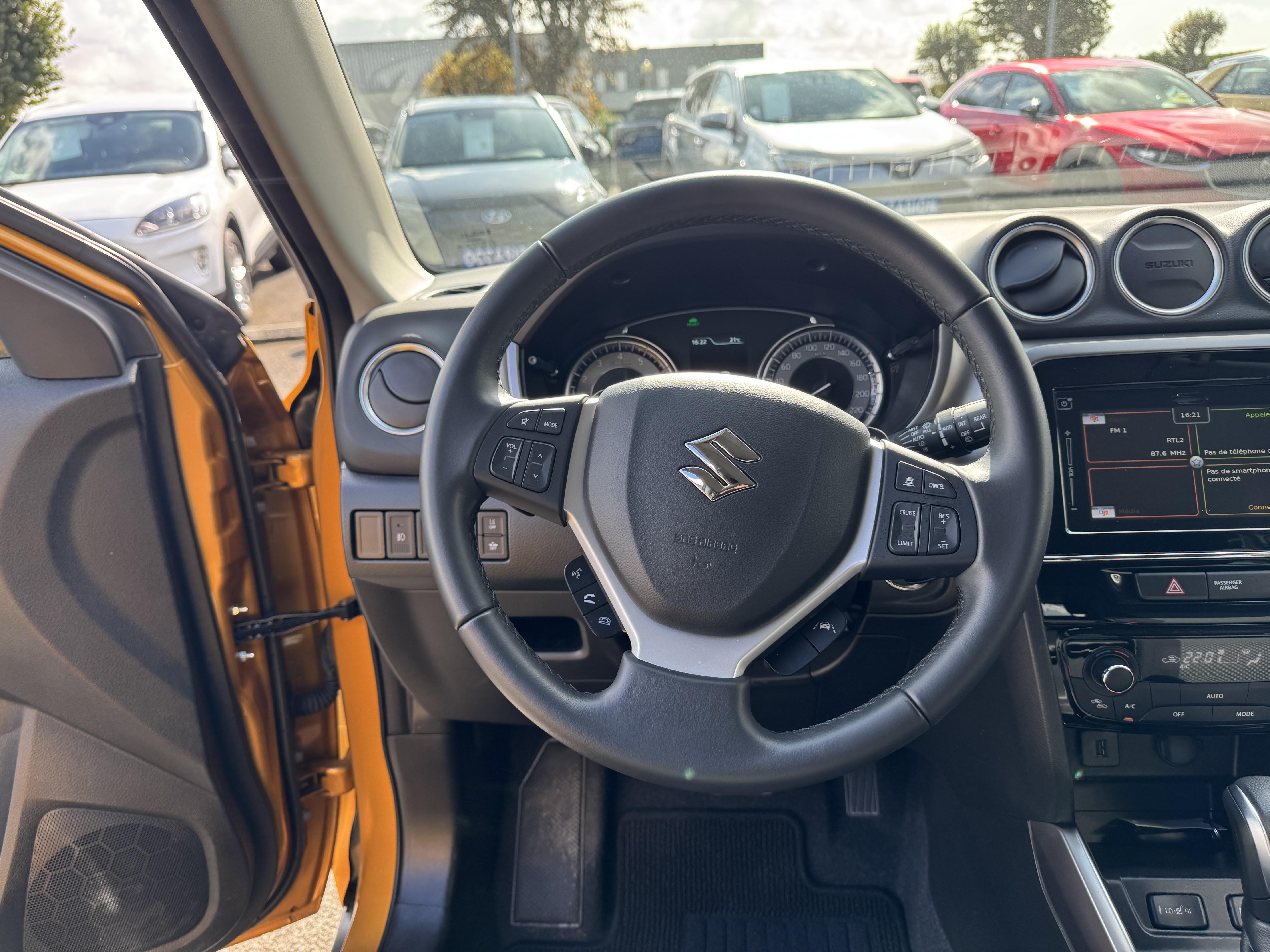 SUZUKI Vitara 1.5 Dualjet Hybrid Auto Privilège - Véhicule Occasion Océane Auto
