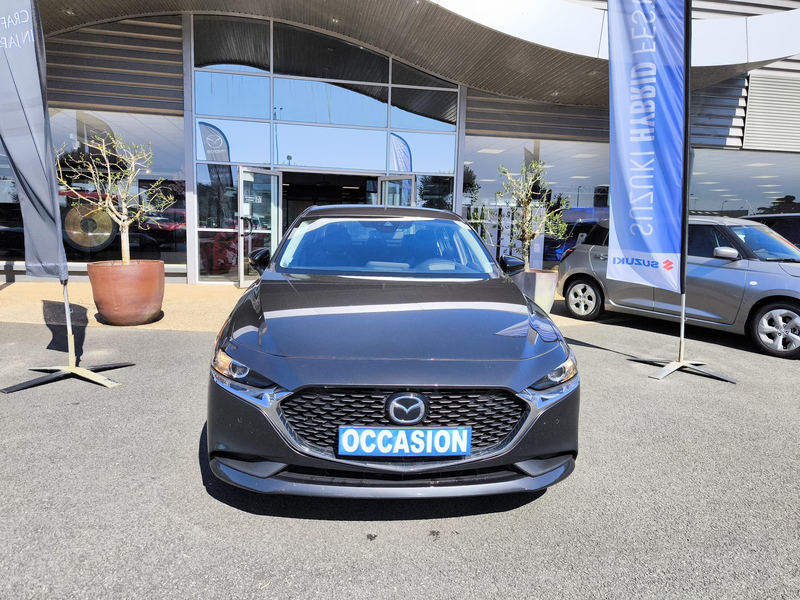 MAZDA Mazda3 Berline 2.0L SKYACTIV-G M Hybrid 122 ch BVA6 Inspiration - Véhicule Occasion Océane Auto