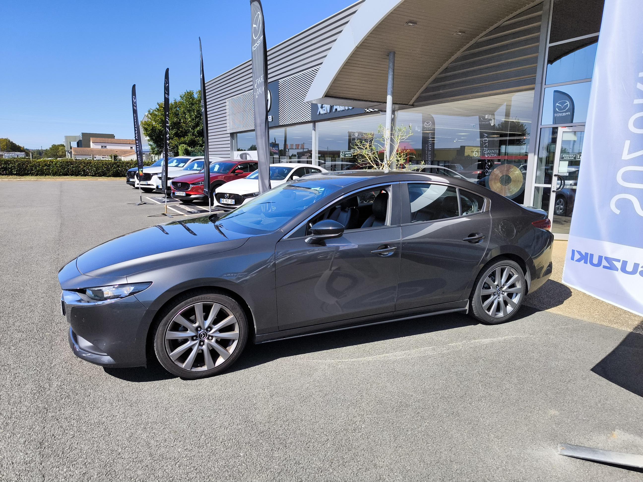 MAZDA Mazda3 Berline 2.0L SKYACTIV-G M Hybrid 122 ch BVA6 Inspiration - Véhicule Occasion Océane Auto