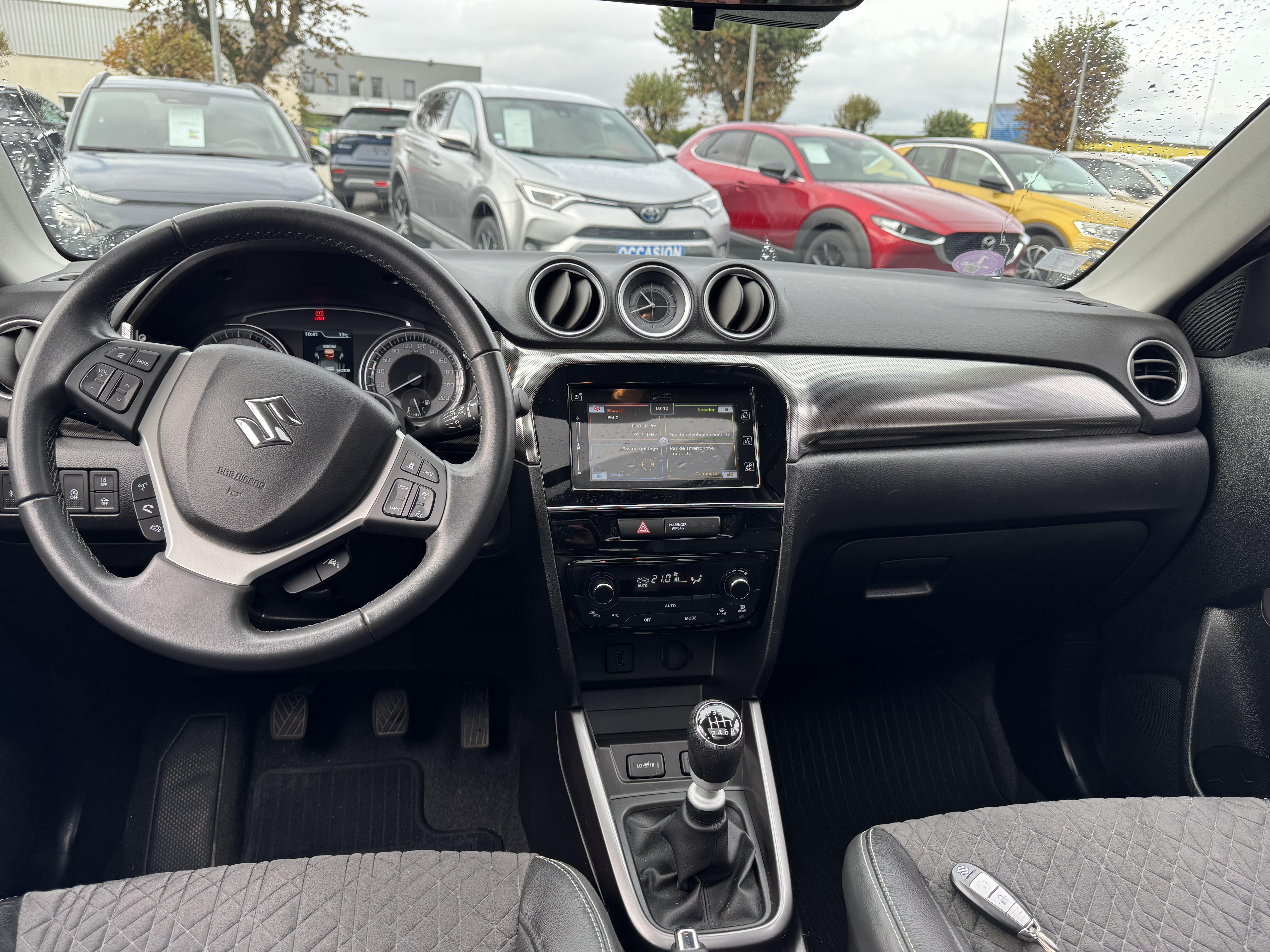 SUZUKI Vitara 1.4 Boosterjet Hybrid Style - Véhicule Occasion - Océane Auto SUZUKI Vitara 1.4 Boosterjet Hybrid Style - Véhicule Occasion Océane Auto