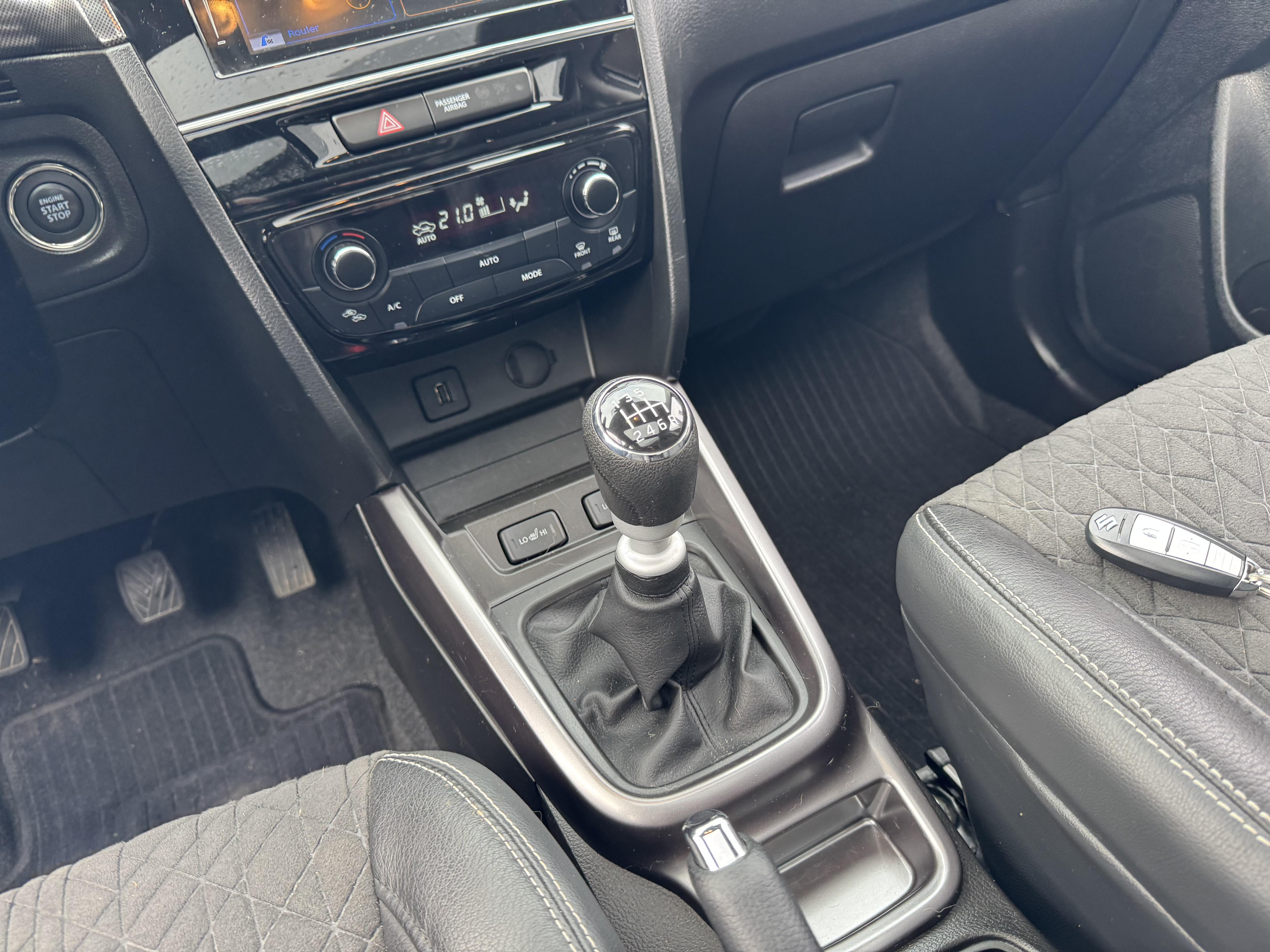 SUZUKI Vitara 1.4 Boosterjet Hybrid Style - Véhicule Occasion - Océane Auto SUZUKI Vitara 1.4 Boosterjet Hybrid Style - Véhicule Occasion Océane Auto