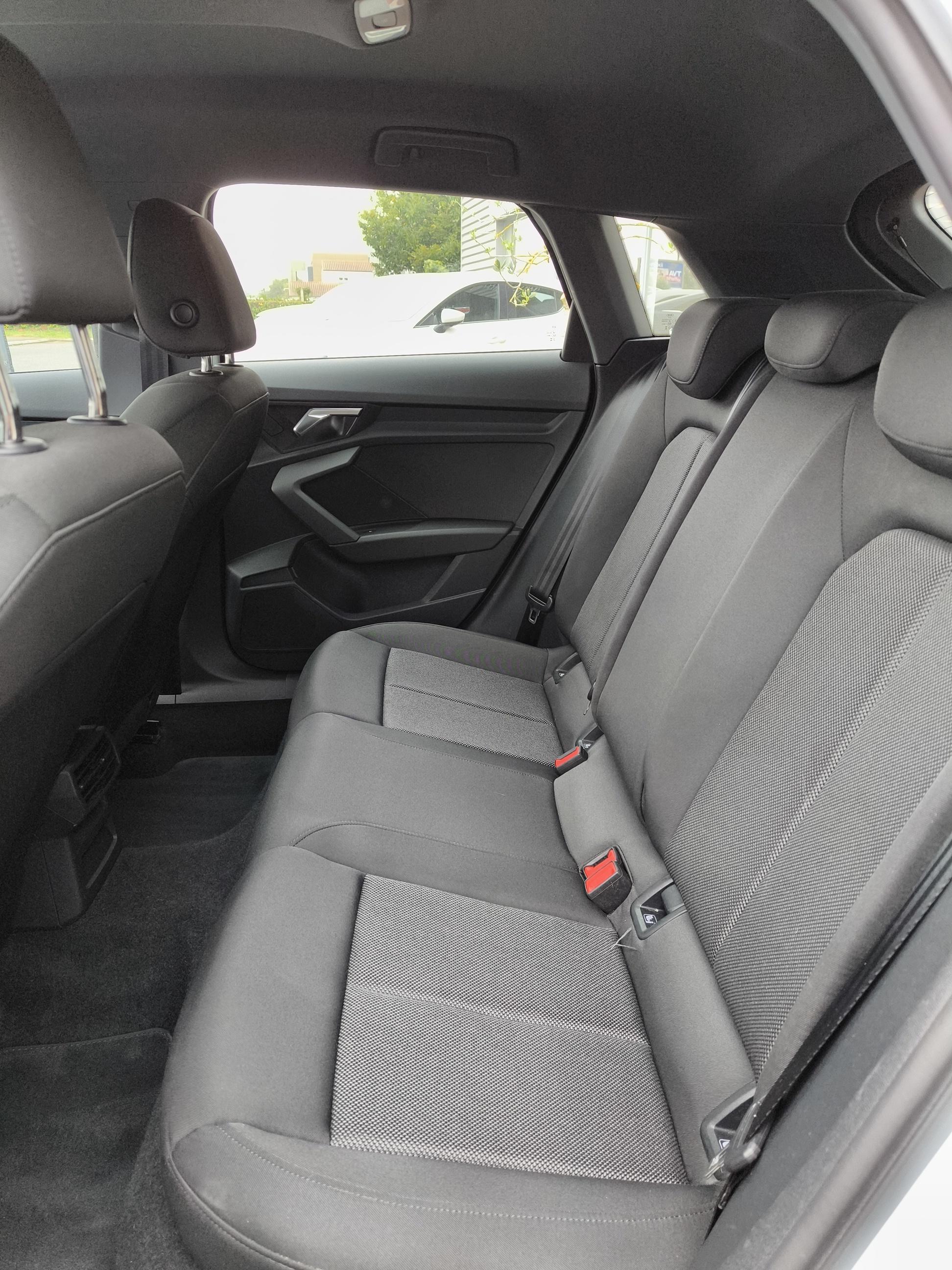AUDI A3 Sportback 30 TFSI 110 S tronic 7 Design - Véhicule Occasion - Océane Auto AUDI A3 Sportback 30 TFSI 110 S tronic 7 Design - Véhicule Occasion Océane Auto