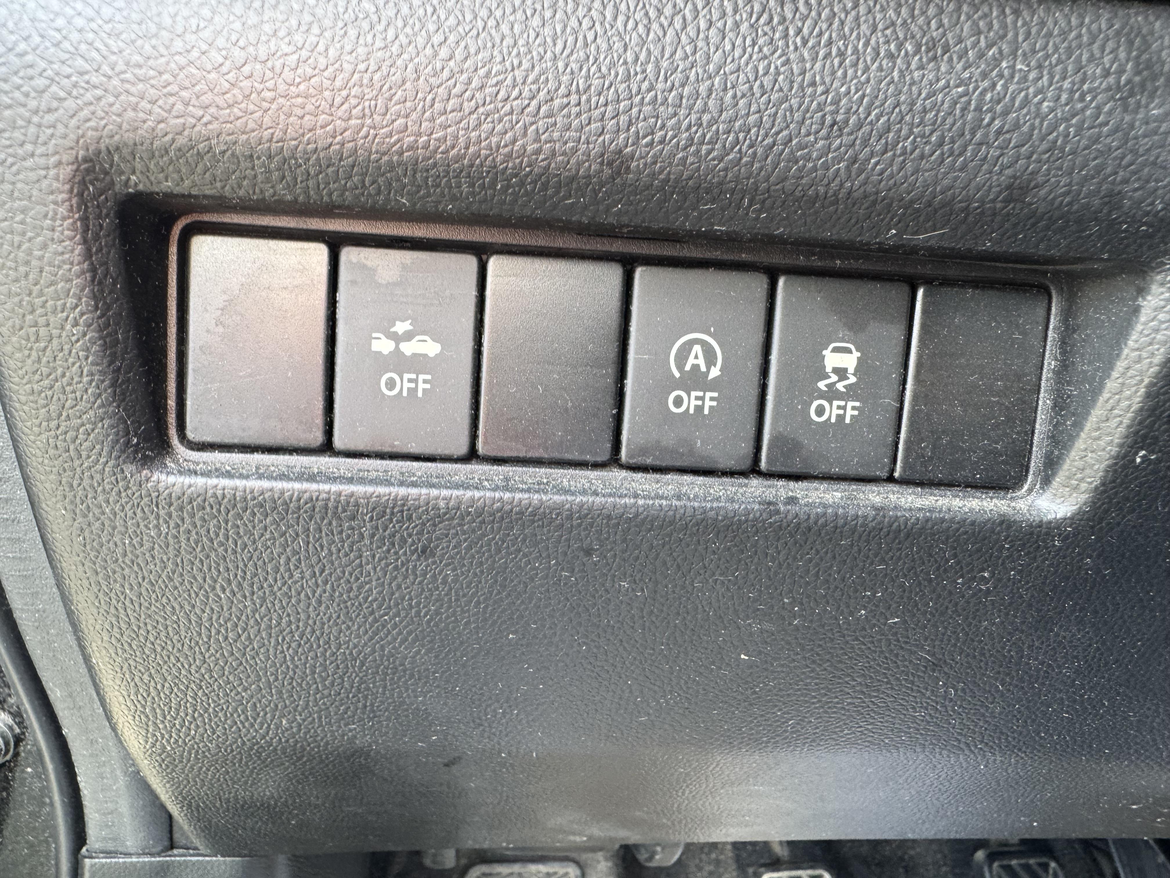 SUZUKI Swift 1.2 Dualjet Hybrid Avantage - Véhicule Occasion Océane Auto