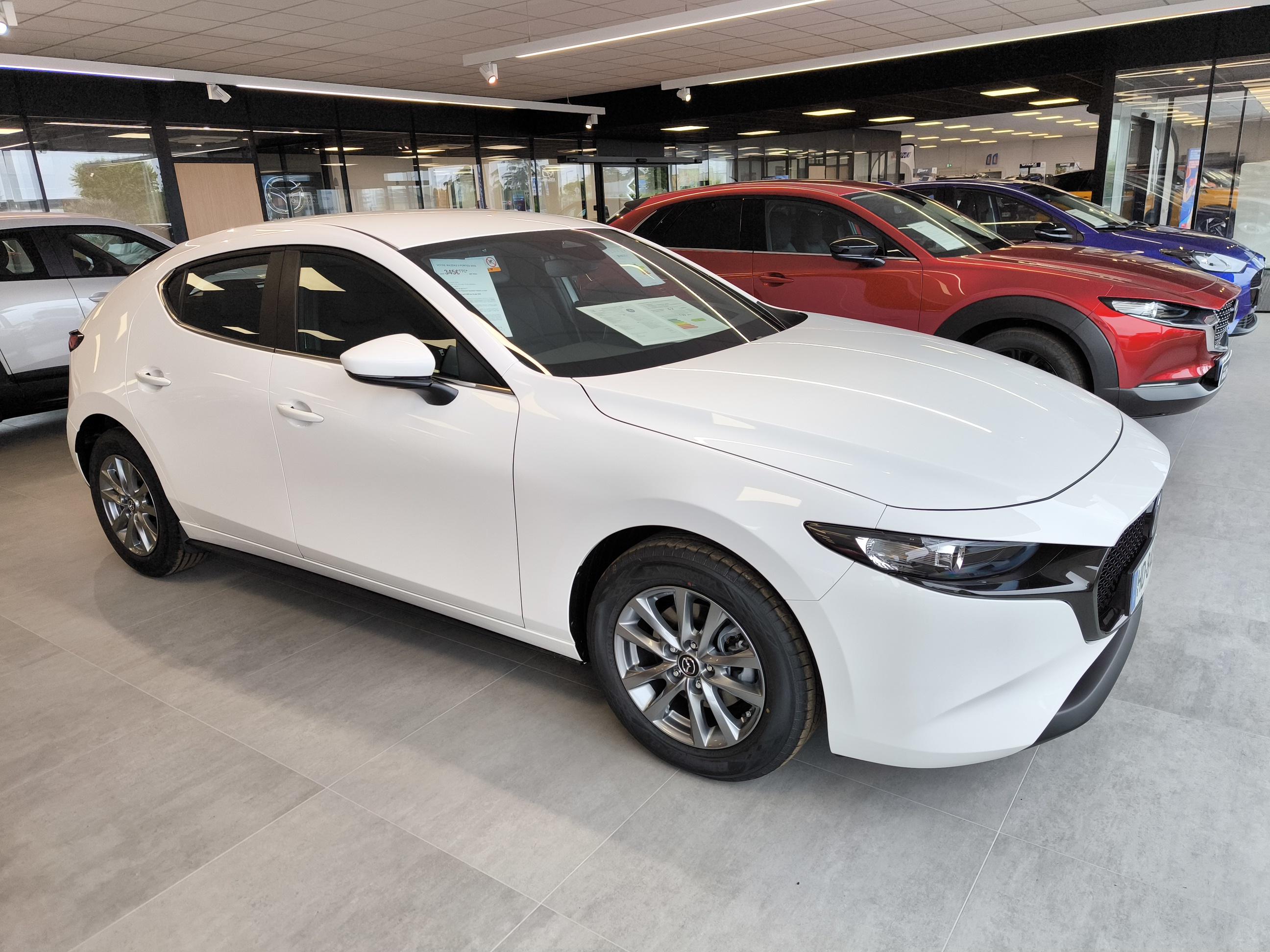 MAZDA Mazda3 5 portes 2.5L e-SKYACTIV-G M Hybrid 140 ch BVA6 Prime-Line - Véhicule Occasion - Océane Auto MAZDA Mazda3 5 portes 2.5L e-SKYACTIV-G M Hybrid 140 ch BVA6 Prime-Line - Véhicule Occasion Océane Auto