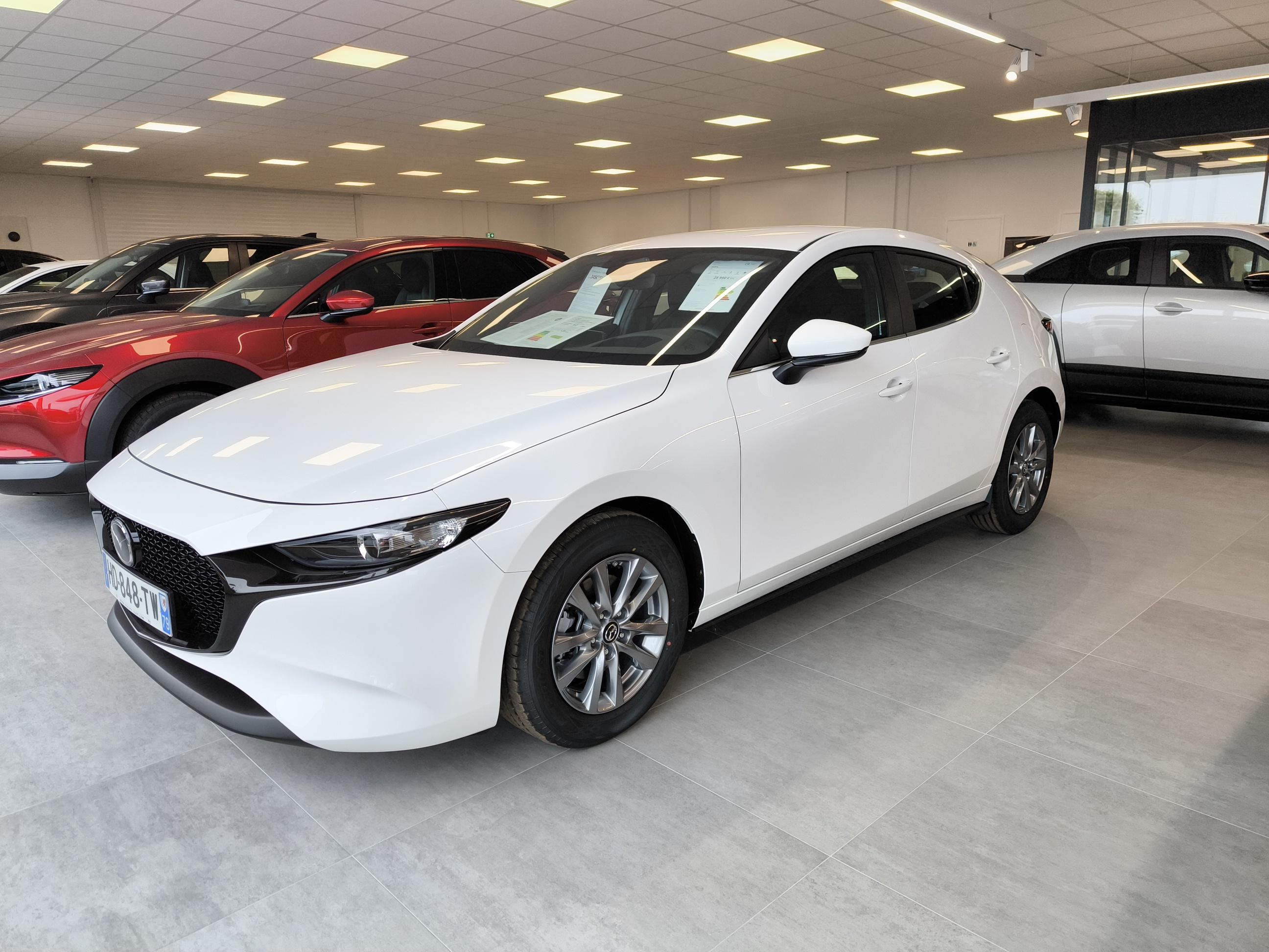 MAZDA Mazda3 5 portes 2.5L e-SKYACTIV-G M Hybrid 140 ch BVA6 Prime-Line - Véhicule Occasion - Océane Auto MAZDA Mazda3 5 portes 2.5L e-SKYACTIV-G M Hybrid 140 ch BVA6 Prime-Line - Véhicule Occasion Océane Auto