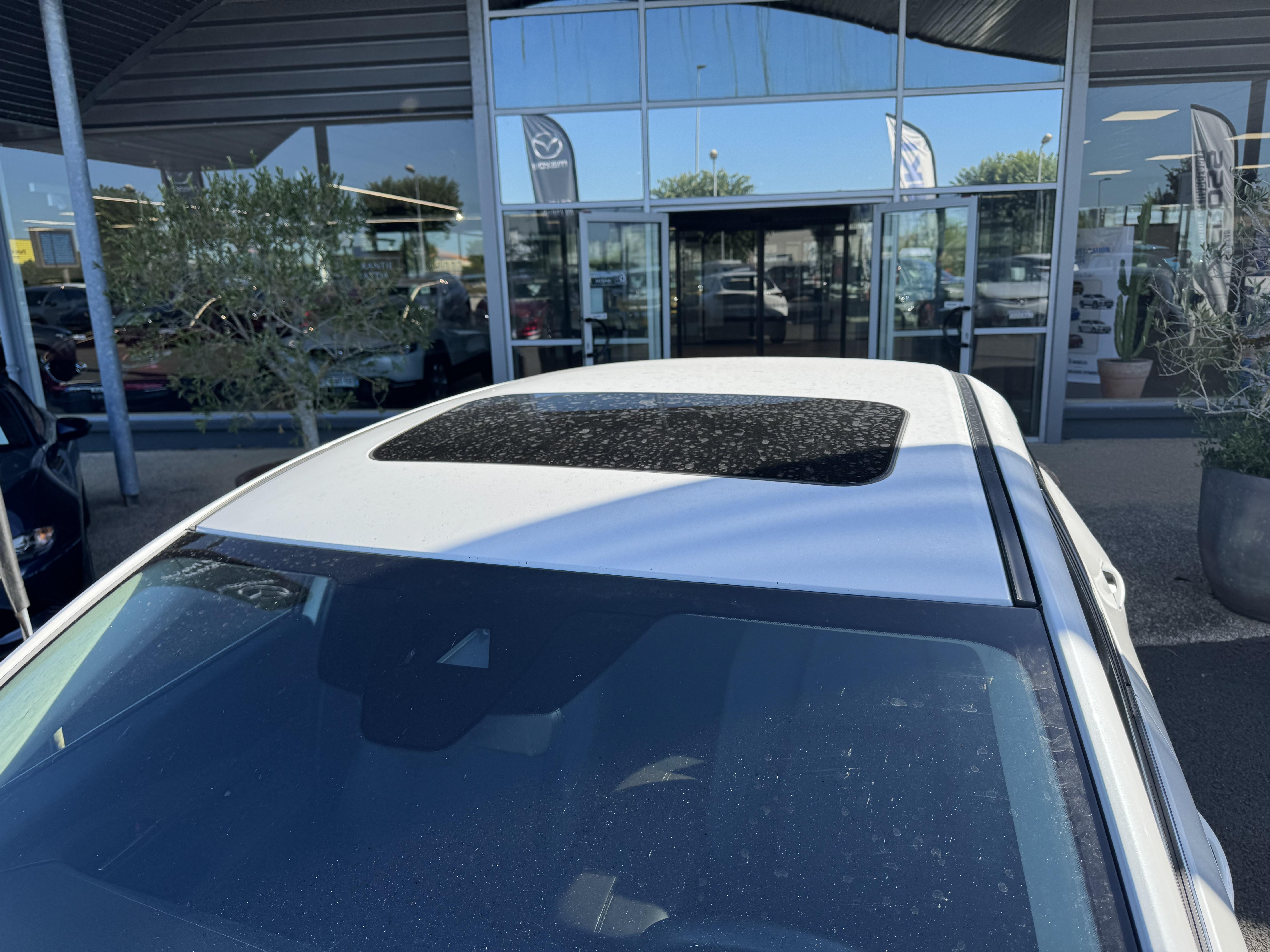 MAZDA CX-30 2.0L e-SKYACTIV X M Hybrid 186 ch 4x2 BVA6 Exclusive Bose - Véhicule Occasion - Océane Auto MAZDA CX-30 2.0L e-SKYACTIV X M Hybrid 186 ch 4x2 BVA6 Exclusive Bose - Véhicule Occasion Océane Auto