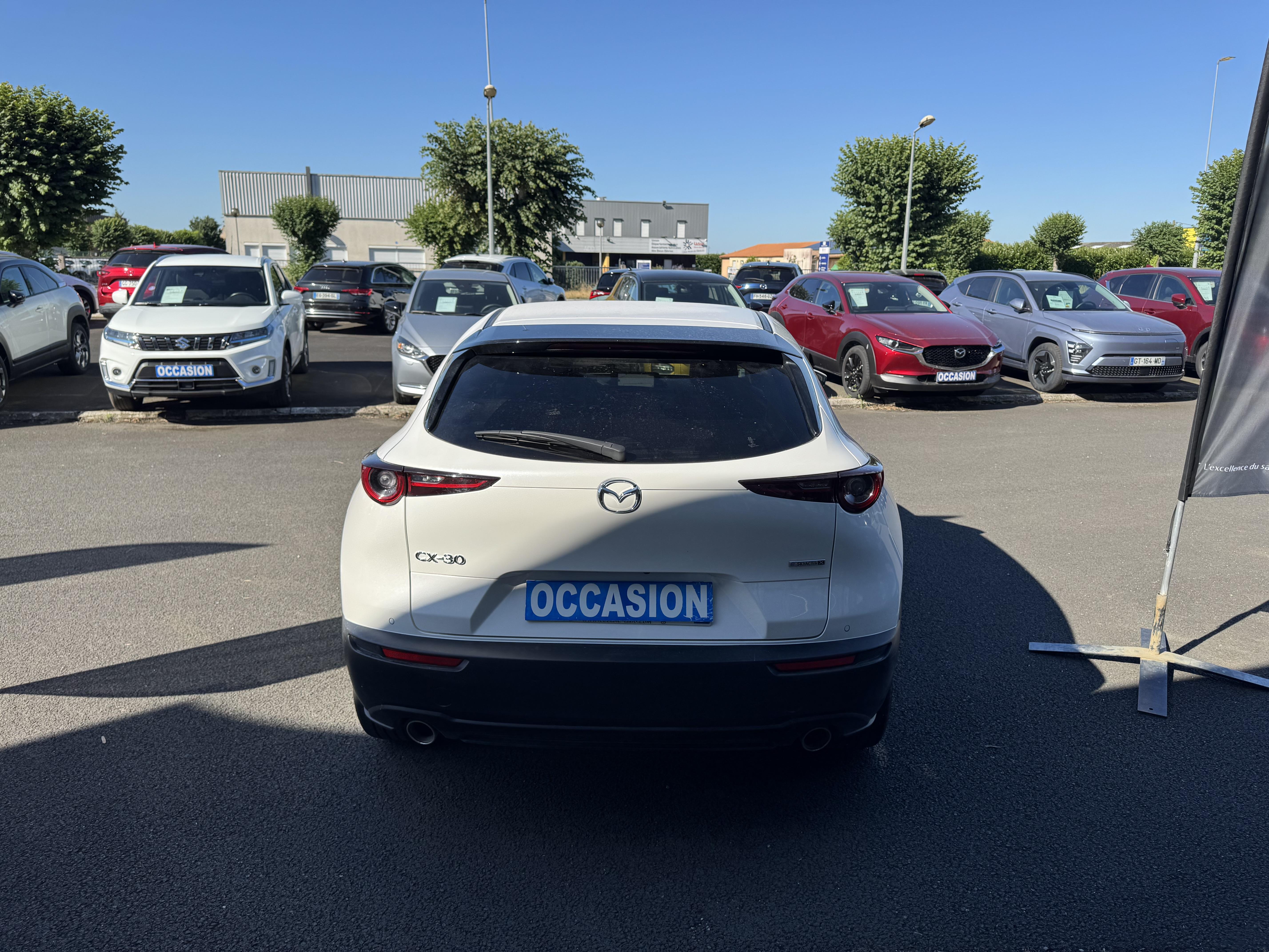 MAZDA CX-30 2.0L e-SKYACTIV X M Hybrid 186 ch 4x2 BVA6 Exclusive Bose - Véhicule Occasion - Océane Auto MAZDA CX-30 2.0L e-SKYACTIV X M Hybrid 186 ch 4x2 BVA6 Exclusive Bose - Véhicule Occasion Océane Auto