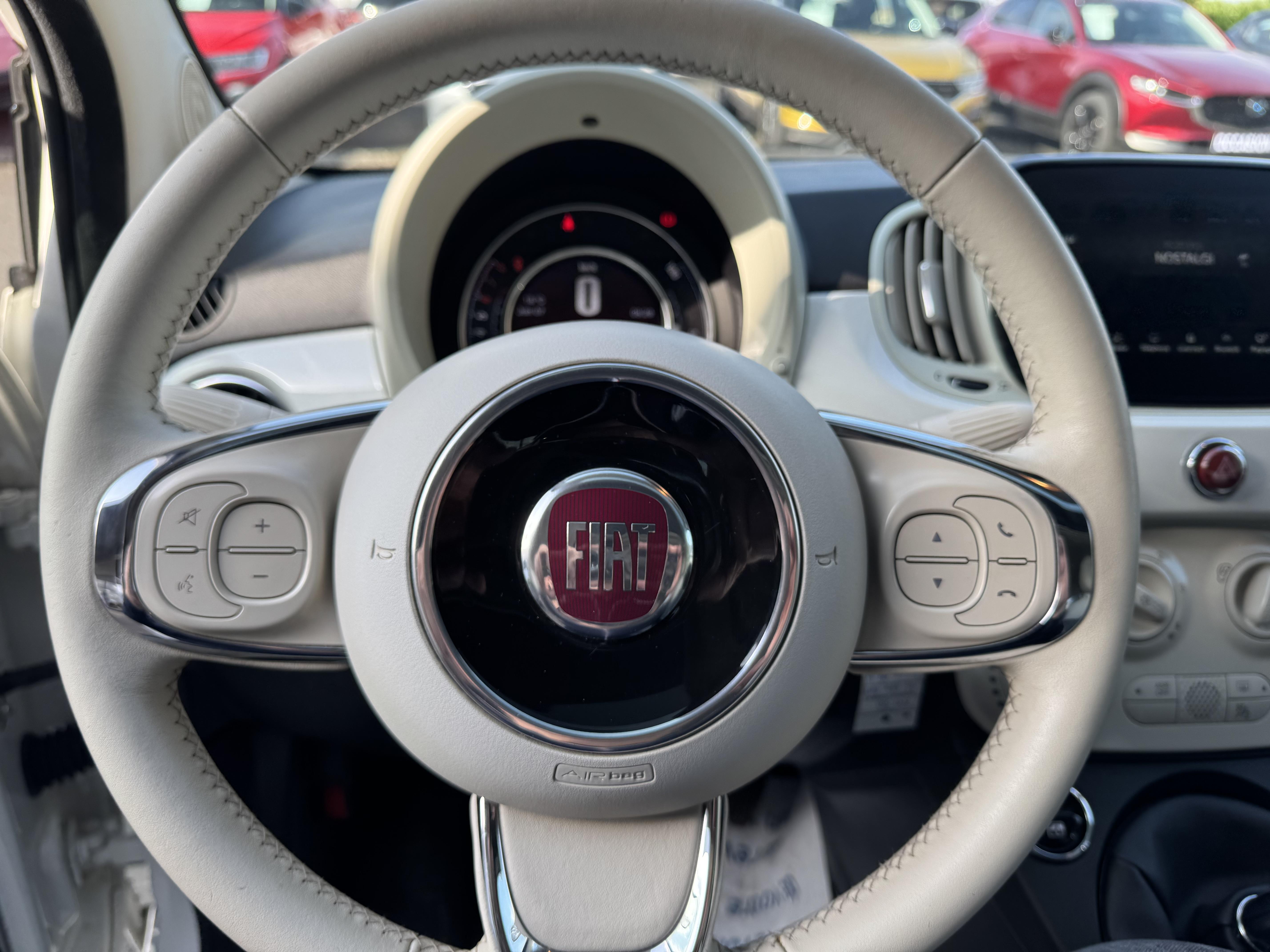 FIAT 500 1.2 69 ch Eco Pack Lounge - Véhicule Occasion - Océane Auto FIAT 500 1.2 69 ch Eco Pack Lounge - Véhicule Occasion Océane Auto
