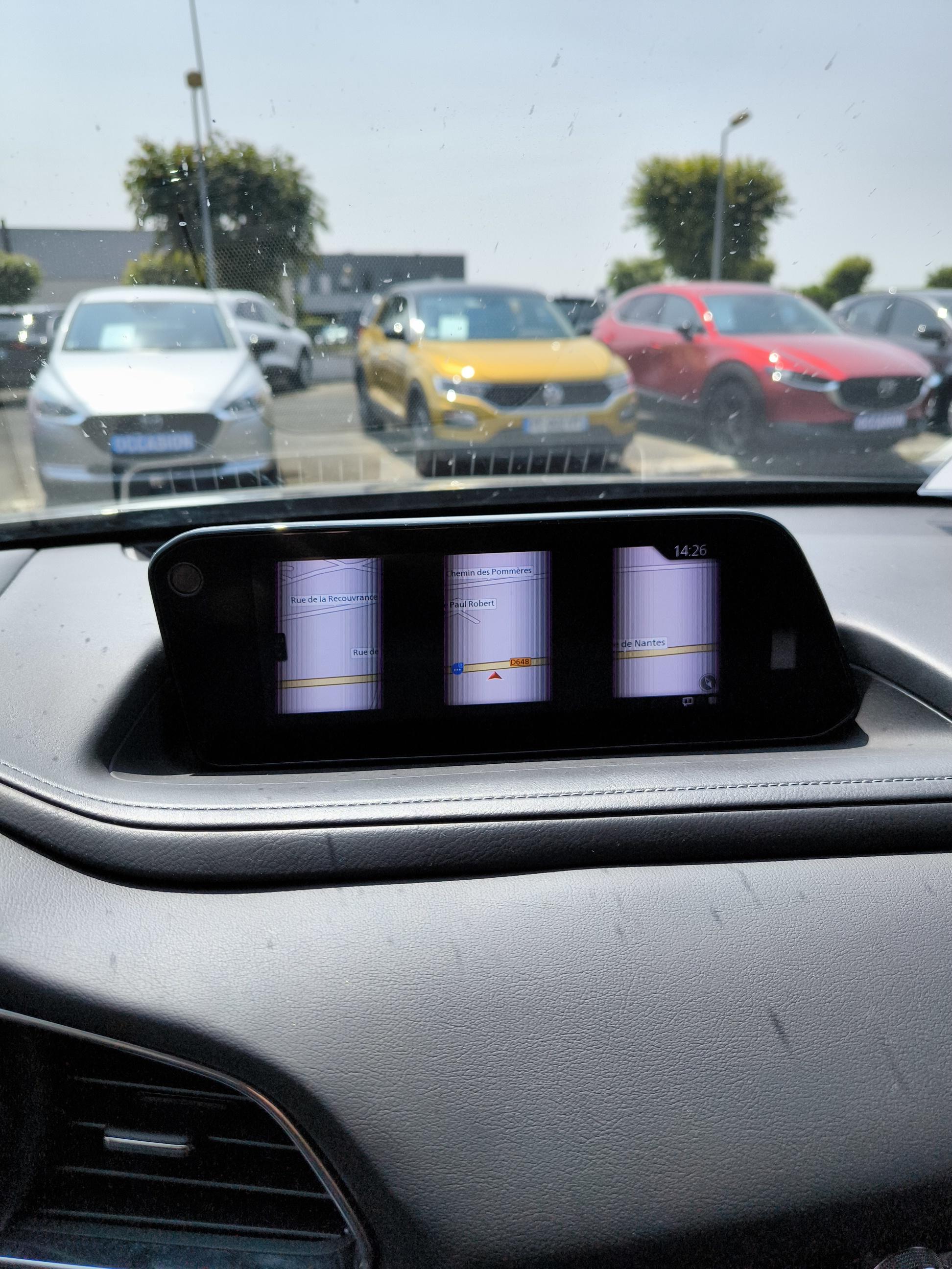 MAZDA CX-30 2.0L SKYACTIV-G M Hybrid 122 ch 4x2 BVA6 Style - Véhicule Occasion - Océane Auto MAZDA CX-30 2.0L SKYACTIV-G M Hybrid 122 ch 4x2 BVA6 Style - Véhicule Occasion Océane Auto