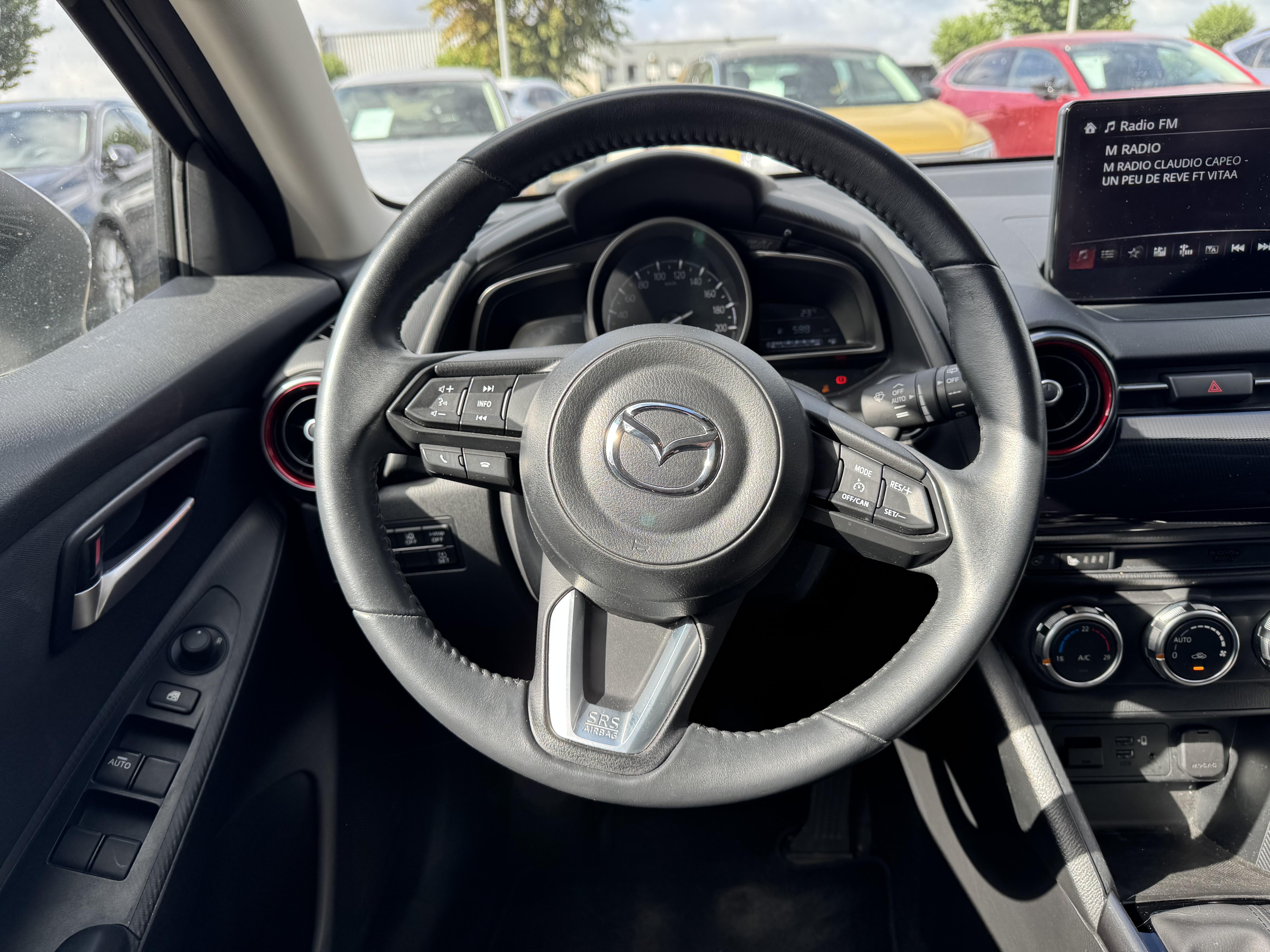 MAZDA Mazda2 1.5L e-SKYACTIV G M Hybrid 90ch Homura Navigation - Véhicule Occasion - Océane Auto MAZDA Mazda2 1.5L e-SKYACTIV G M Hybrid 90ch Homura Navigation - Véhicule Occasion Océane Auto
