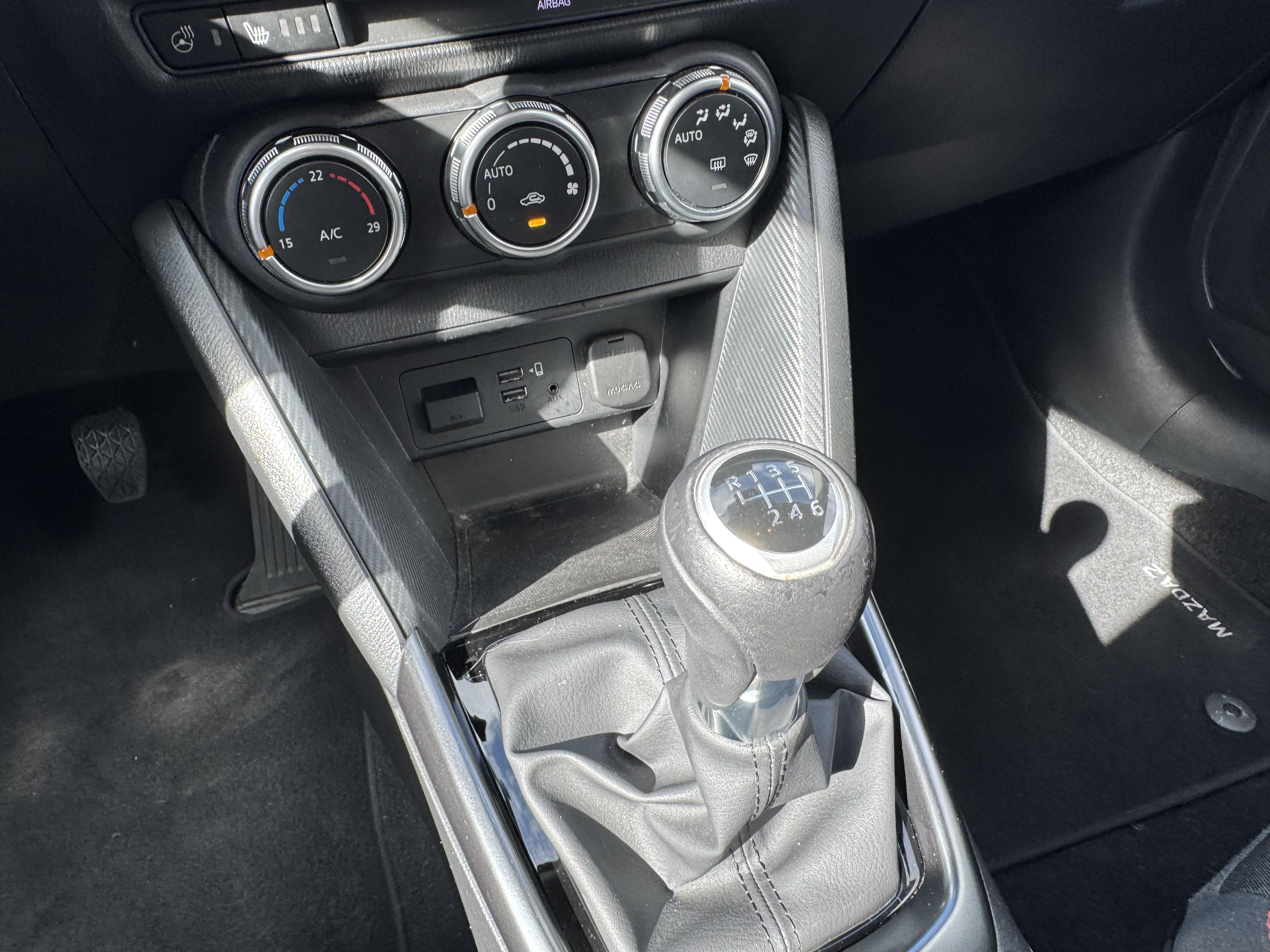 MAZDA Mazda2 1.5L e-SKYACTIV G M Hybrid 90ch Homura Navigation - Véhicule Occasion - Océane Auto MAZDA Mazda2 1.5L e-SKYACTIV G M Hybrid 90ch Homura Navigation - Véhicule Occasion Océane Auto