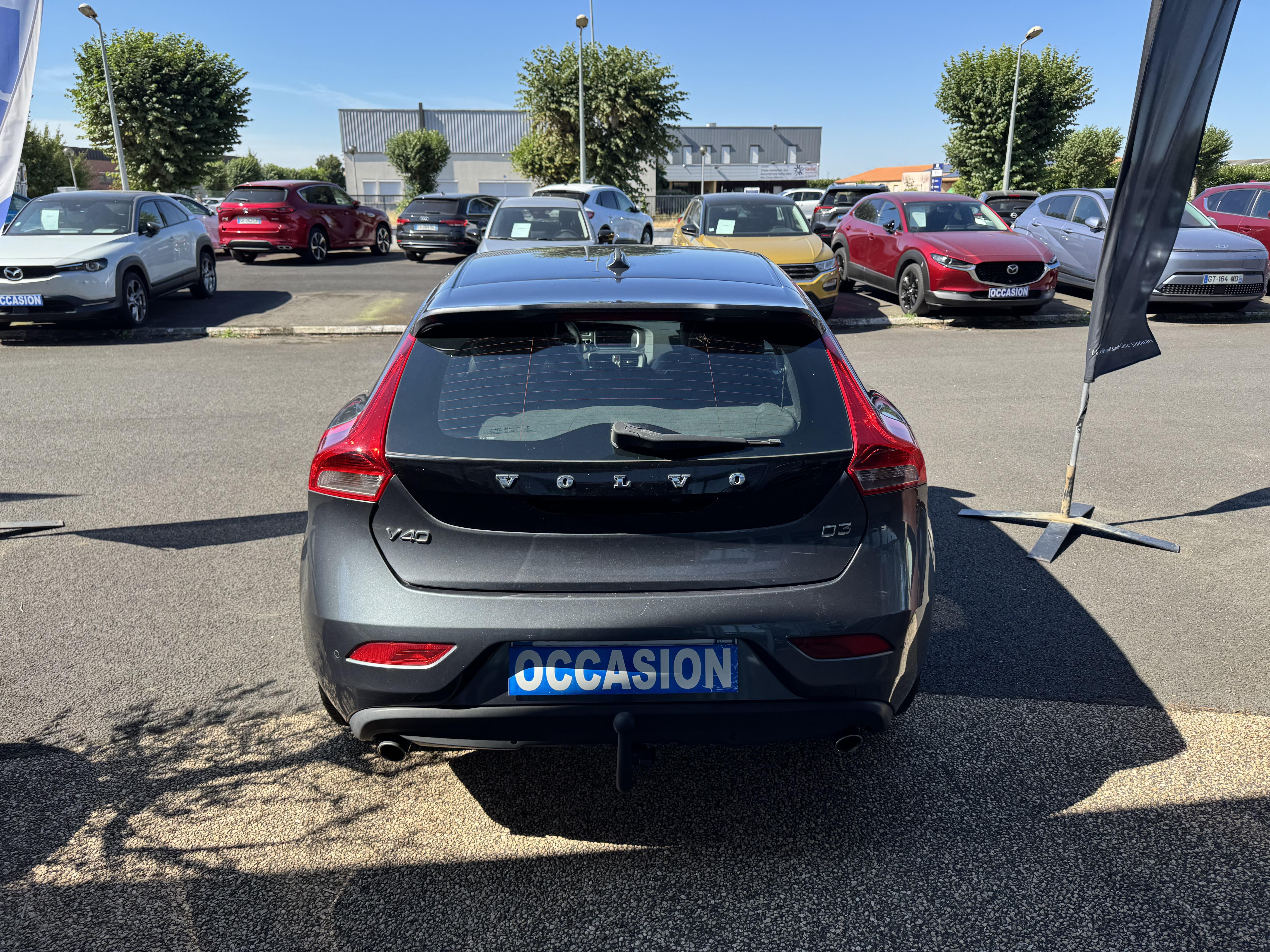 VOLVO V40 D3 150 Summum Geartronic A - Véhicule Occasion - Océane Auto VOLVO V40 D3 150 Summum Geartronic A - Véhicule Occasion Océane Auto