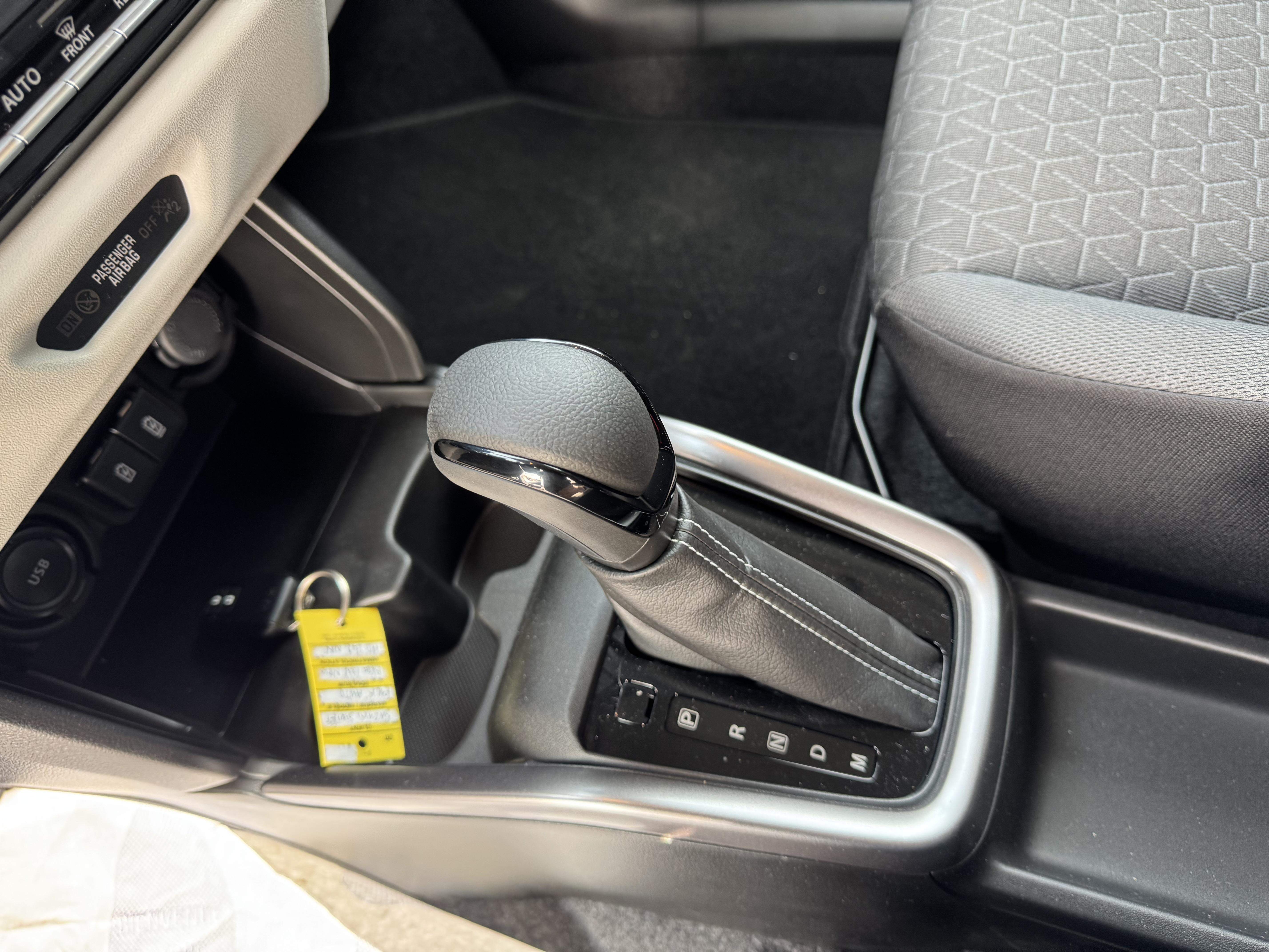 SUZUKI Swift 1.2 Dualjet Hybrid Auto Pack - Véhicule Occasion - Océane Auto SUZUKI Swift 1.2 Dualjet Hybrid Auto Pack - Véhicule Occasion Océane Auto