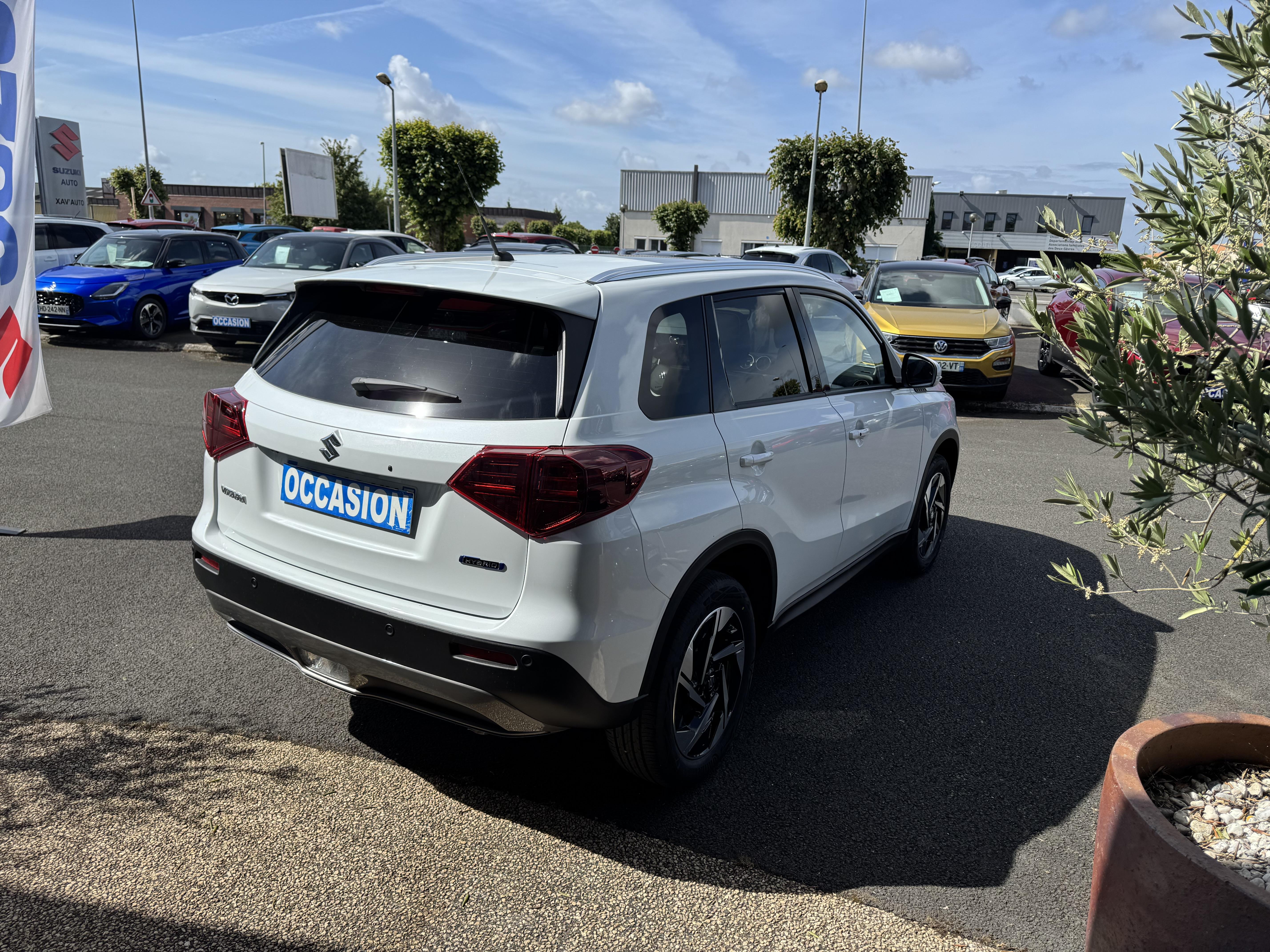 SUZUKI Vitara 1.5 Dualjet Hybrid Auto Style - Véhicule Occasion - Océane Auto SUZUKI Vitara 1.5 Dualjet Hybrid Auto Style - Véhicule Occasion Océane Auto