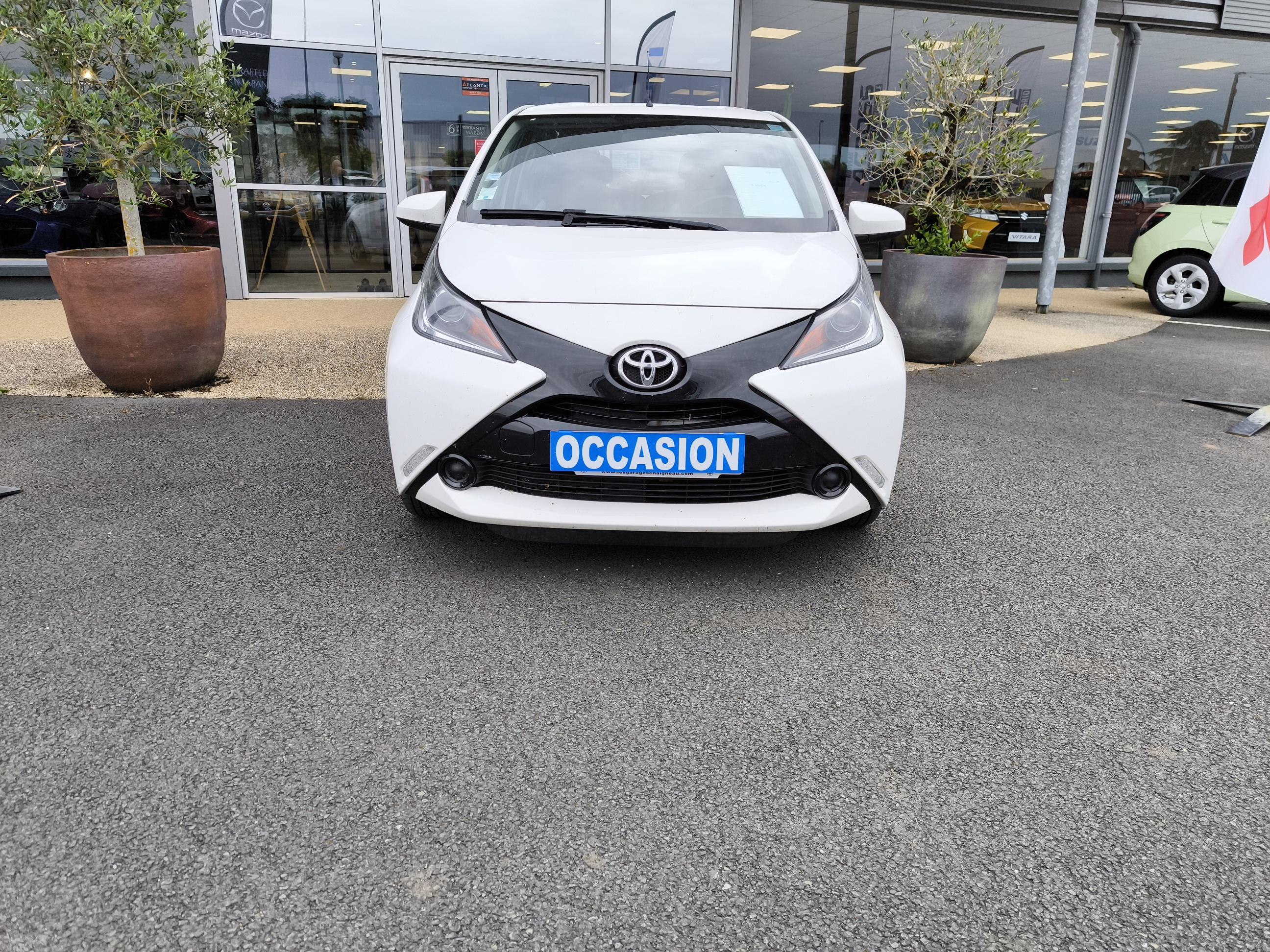 TOYOTA Aygo 1.0 VVT-i x-play - Véhicule Occasion - Océane Auto TOYOTA Aygo 1.0 VVT-i x-play - Véhicule Occasion Océane Auto