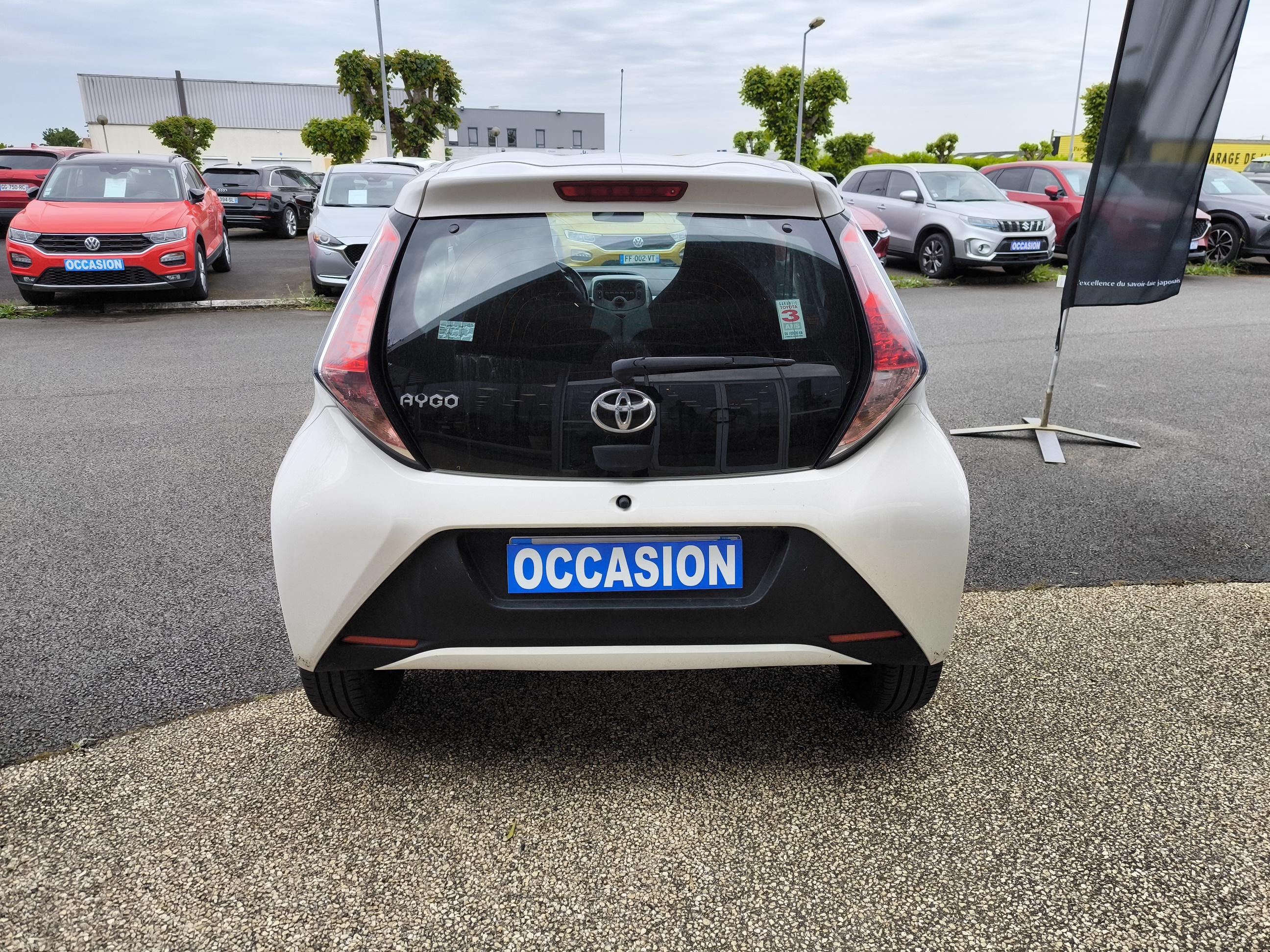 TOYOTA Aygo 1.0 VVT-i x-play - Véhicule Occasion - Océane Auto TOYOTA Aygo 1.0 VVT-i x-play - Véhicule Occasion Océane Auto
