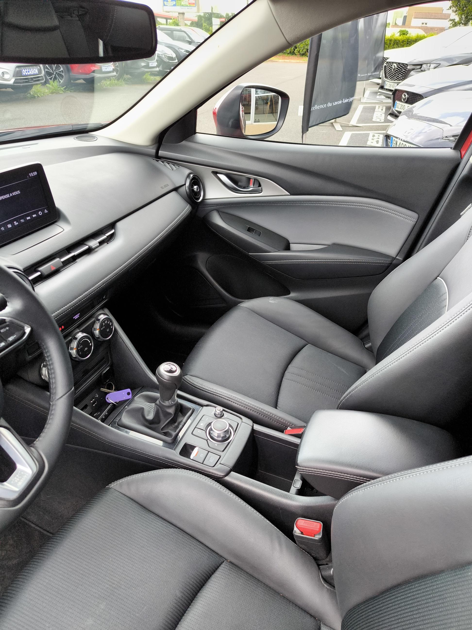 MAZDA CX-3 2.0L Skyactiv-G 121 Selection - Véhicule Occasion - Océane Auto MAZDA CX-3 2.0L Skyactiv-G 121 Selection - Véhicule Occasion Océane Auto